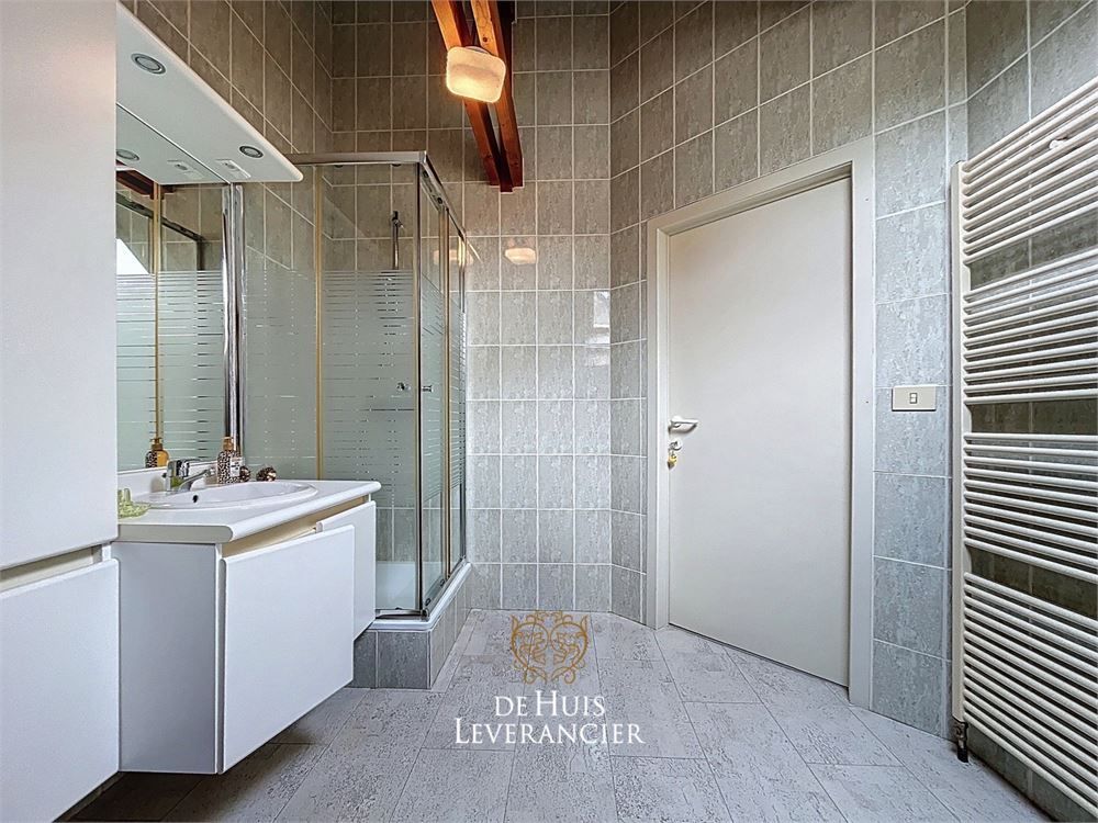 Exclusief wonen in Kontich ? Luxe, rust & ruimte met tuin met zwembad te koop ! foto 27