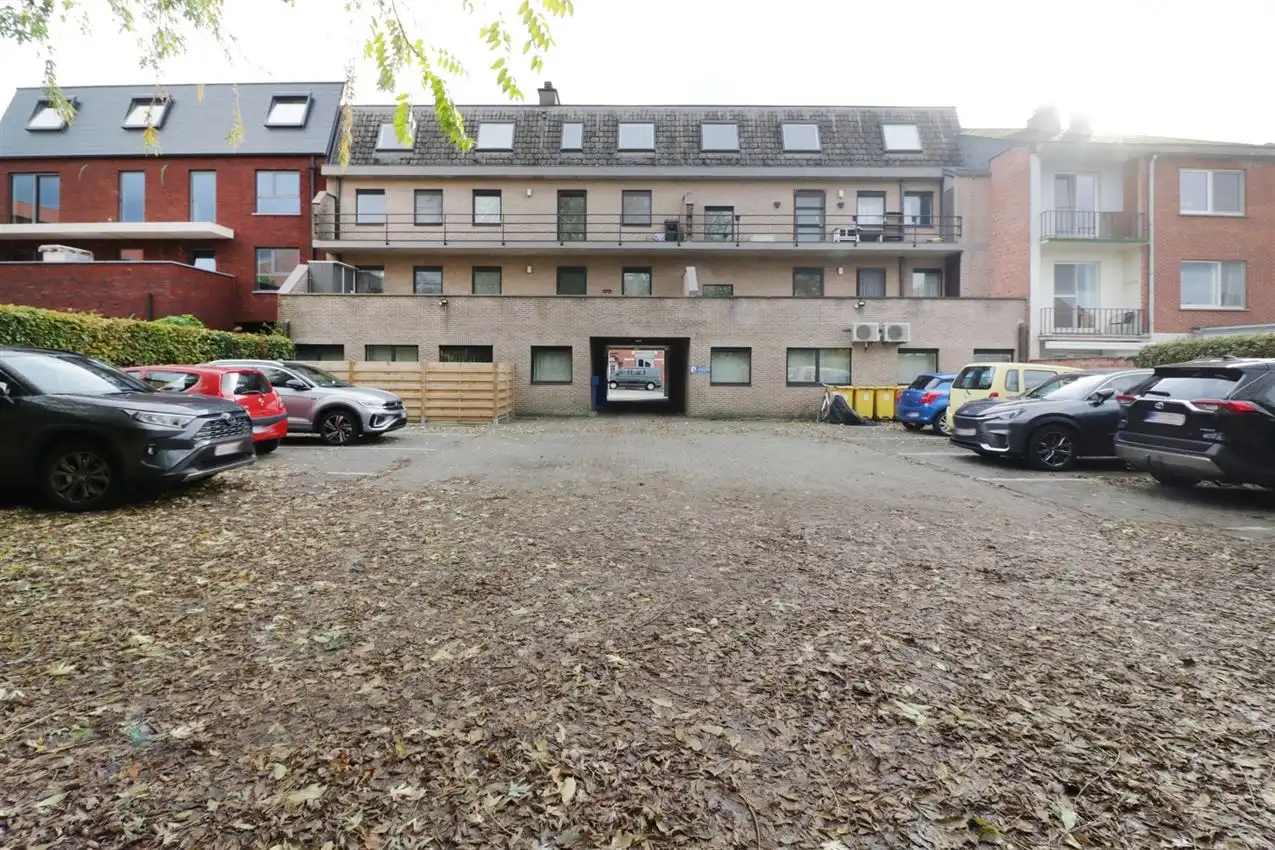 App. met één slaapkamer, autostaanplaats, nabij centrum foto 15