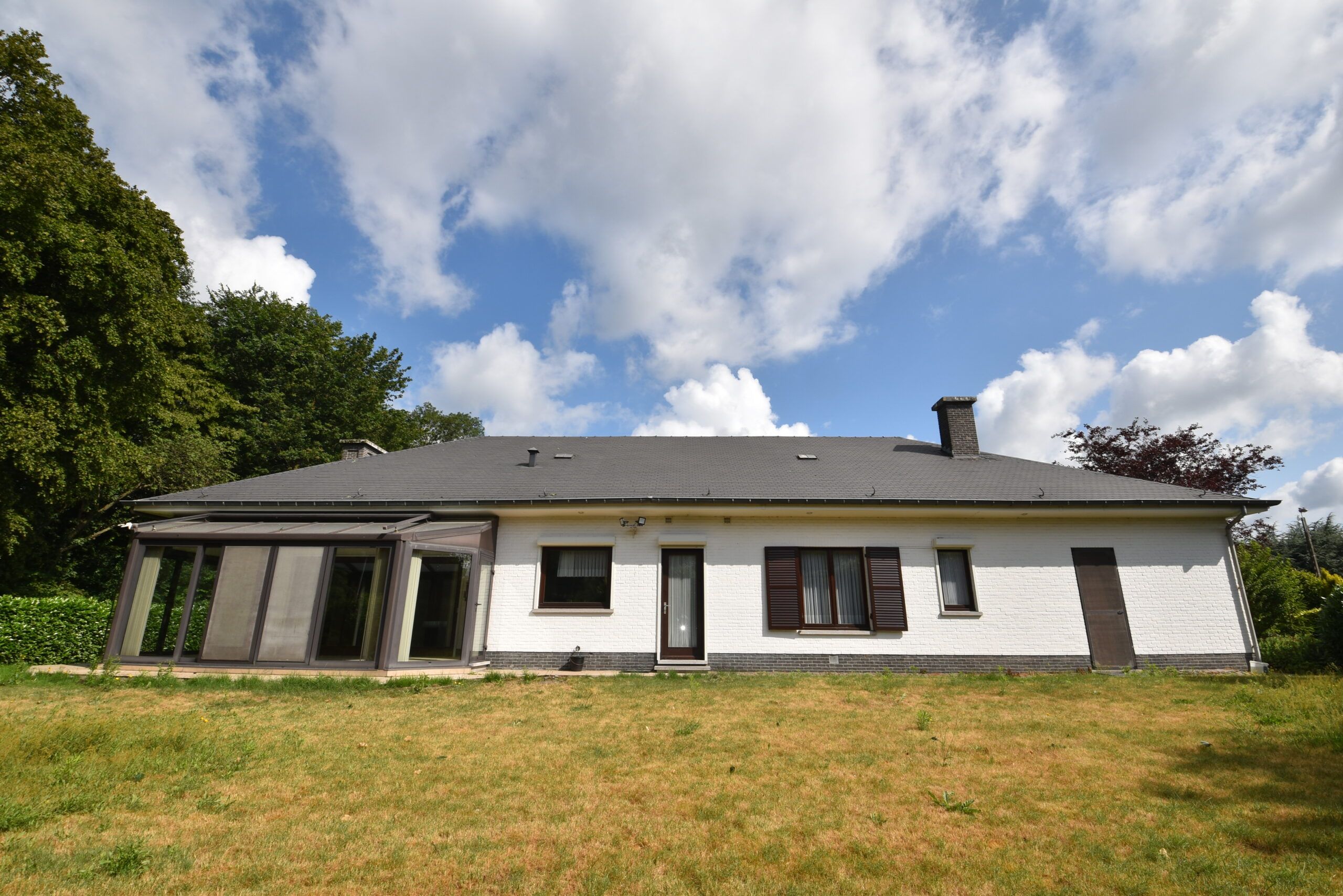 Ruime bungalow met tuin in rustige doodlopende straat te Nieuwkerken foto 16