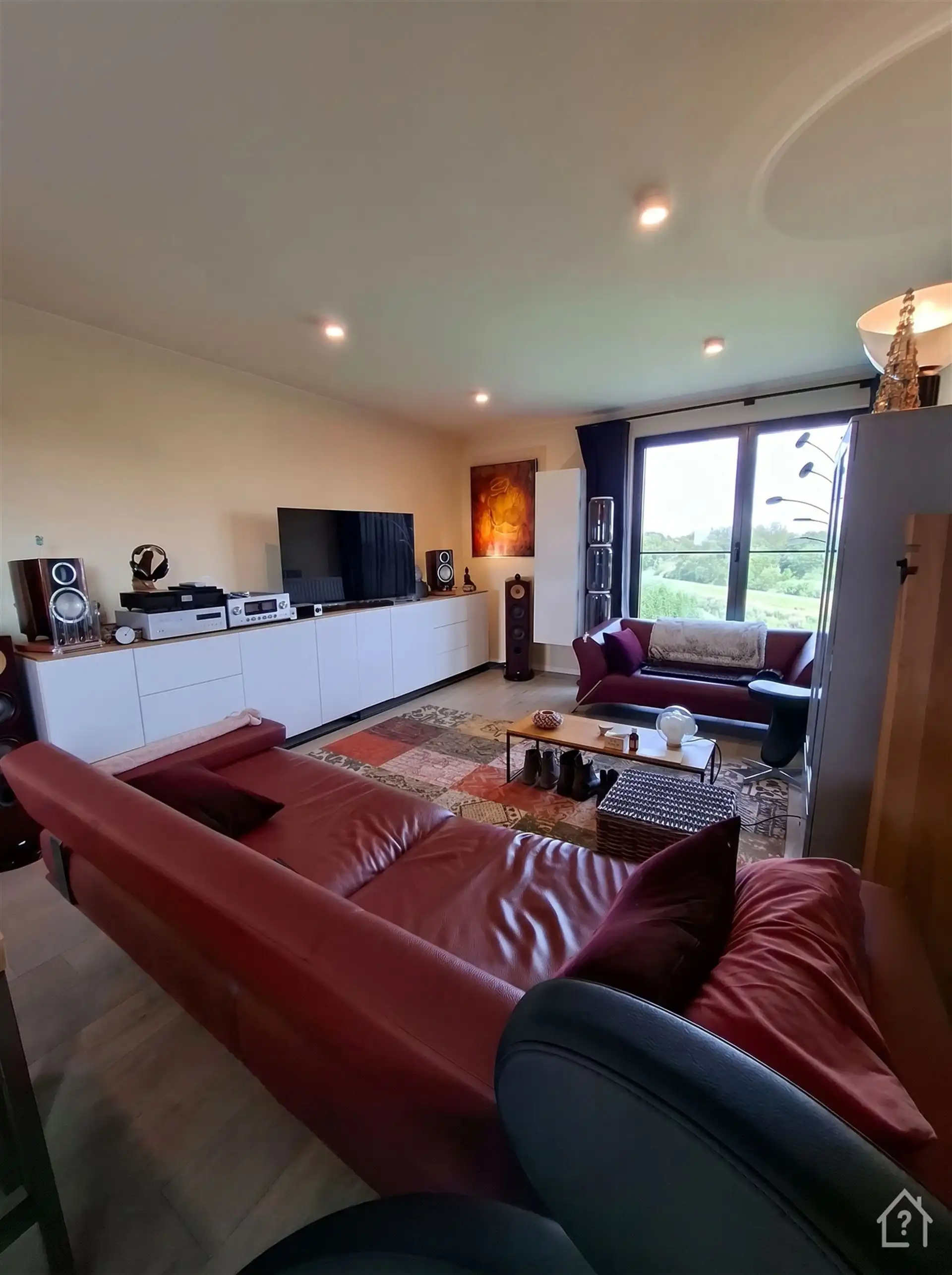 3 Slaapkamer Appartement met 2 Parkings foto 6