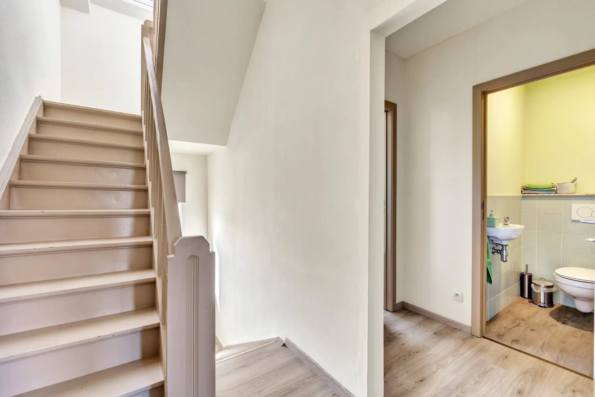 Instapklare woning met 3 slaapkamers en staanplaats te Aalst foto 17