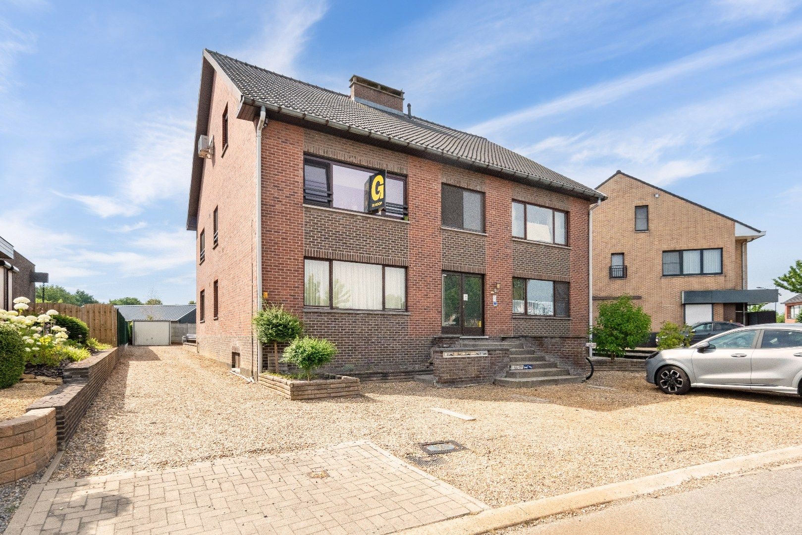 Verzorgd tweeslaapkamer-appartement met garage en berging op enkele minuutjes van het centrum van Munsterbilzen foto 3
