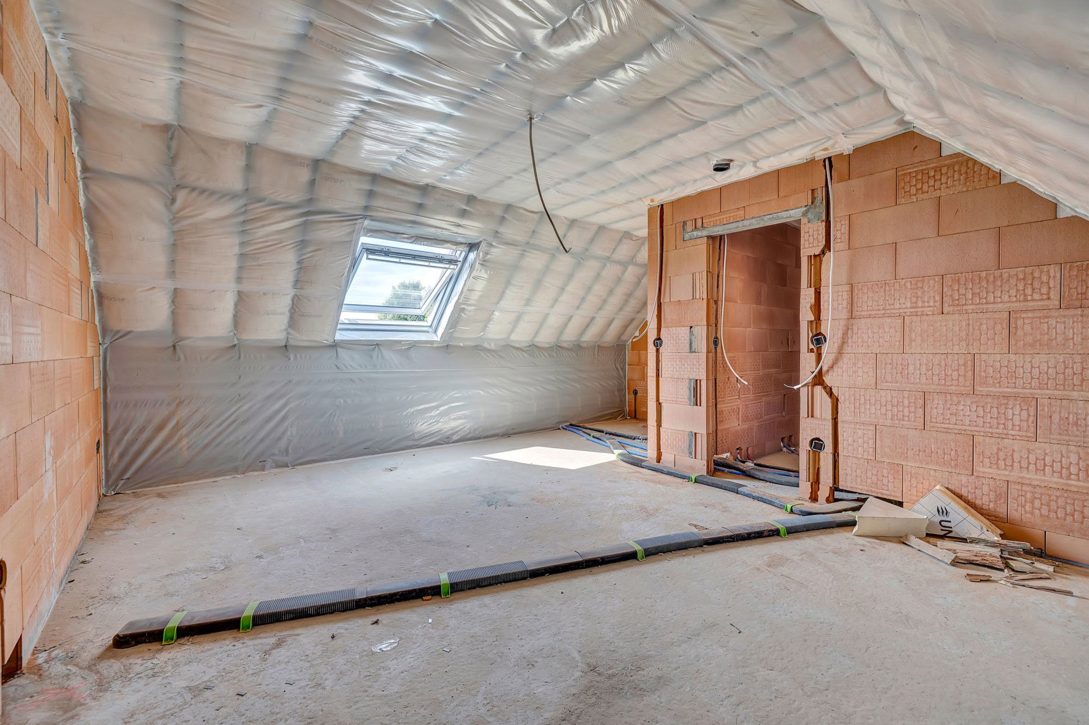 Ruime, volledig afgewerkte nieuwbouwwoning te Denderhoutem foto 22