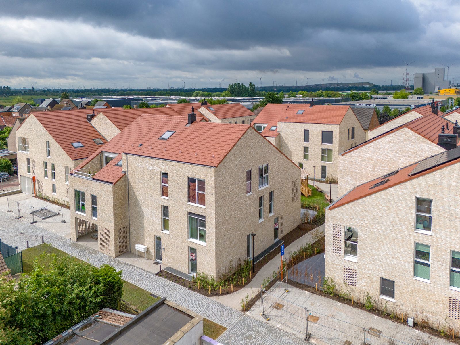 Zéér verzorgd nieuwbouwappartement met autostaanplaats en terras! foto 17