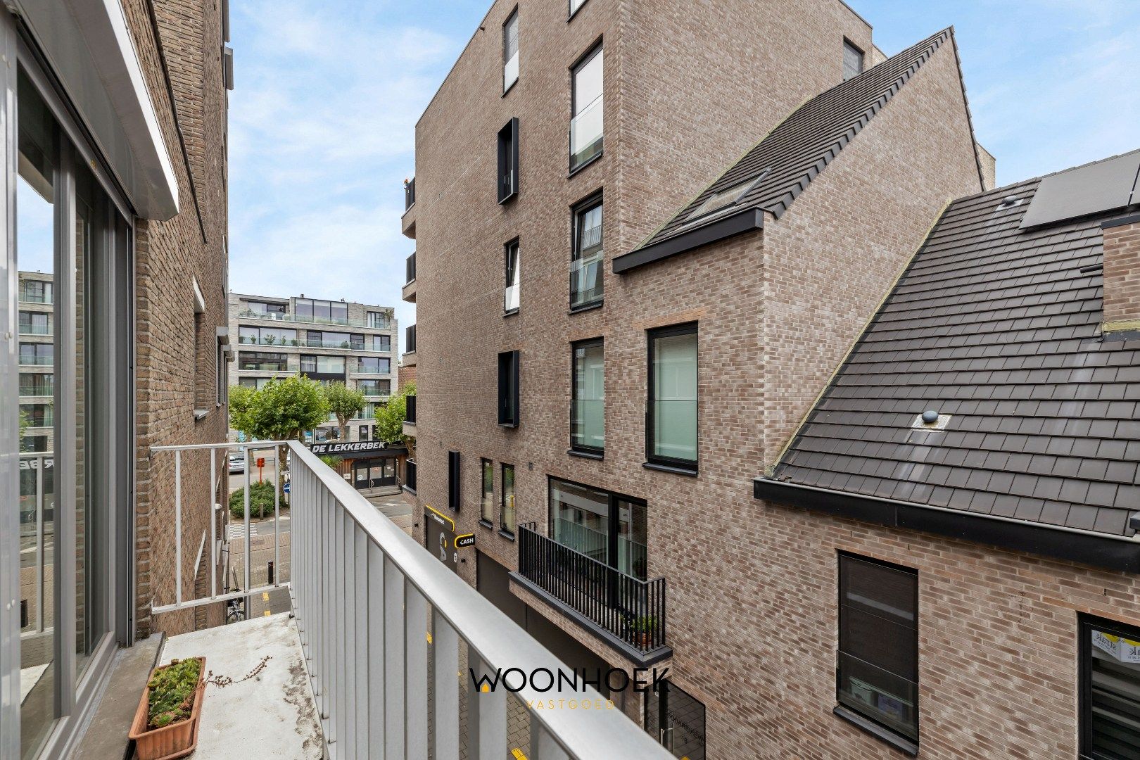 Residentieel gelegen appartement aan de Markt te Zelzate foto 20