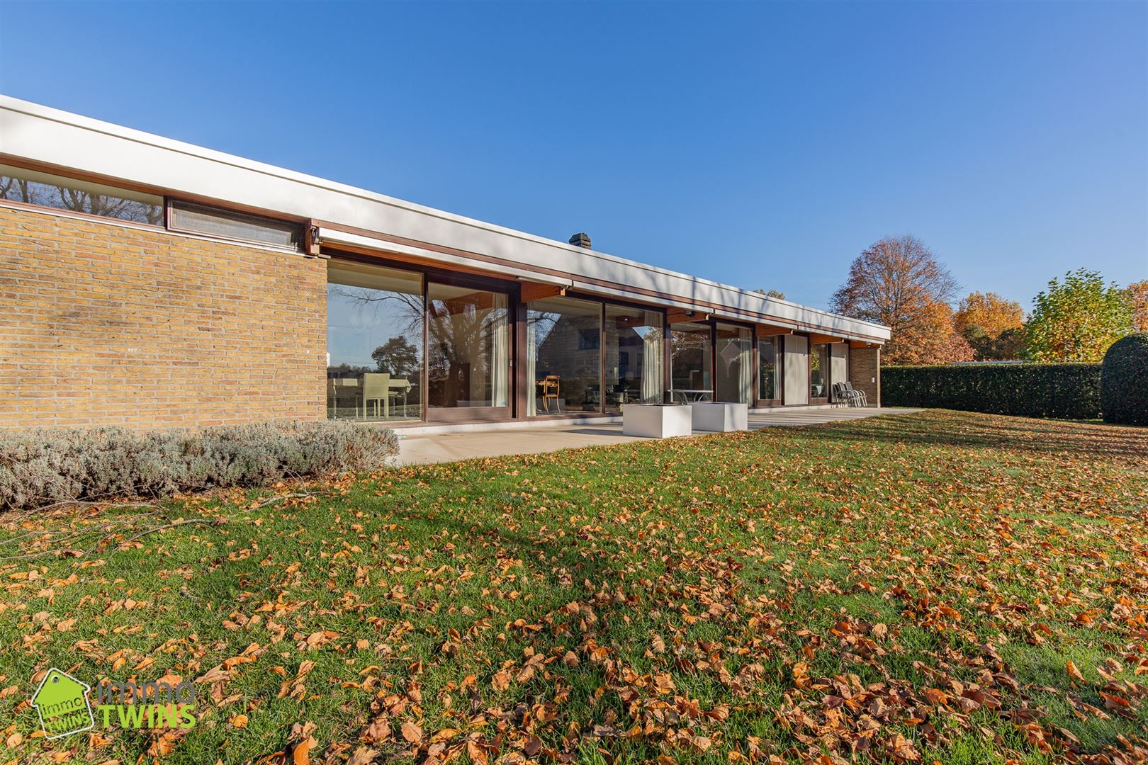 Stijlvolle villa-bungalow op ruim perceel met zuidgerichte tuin  foto 23