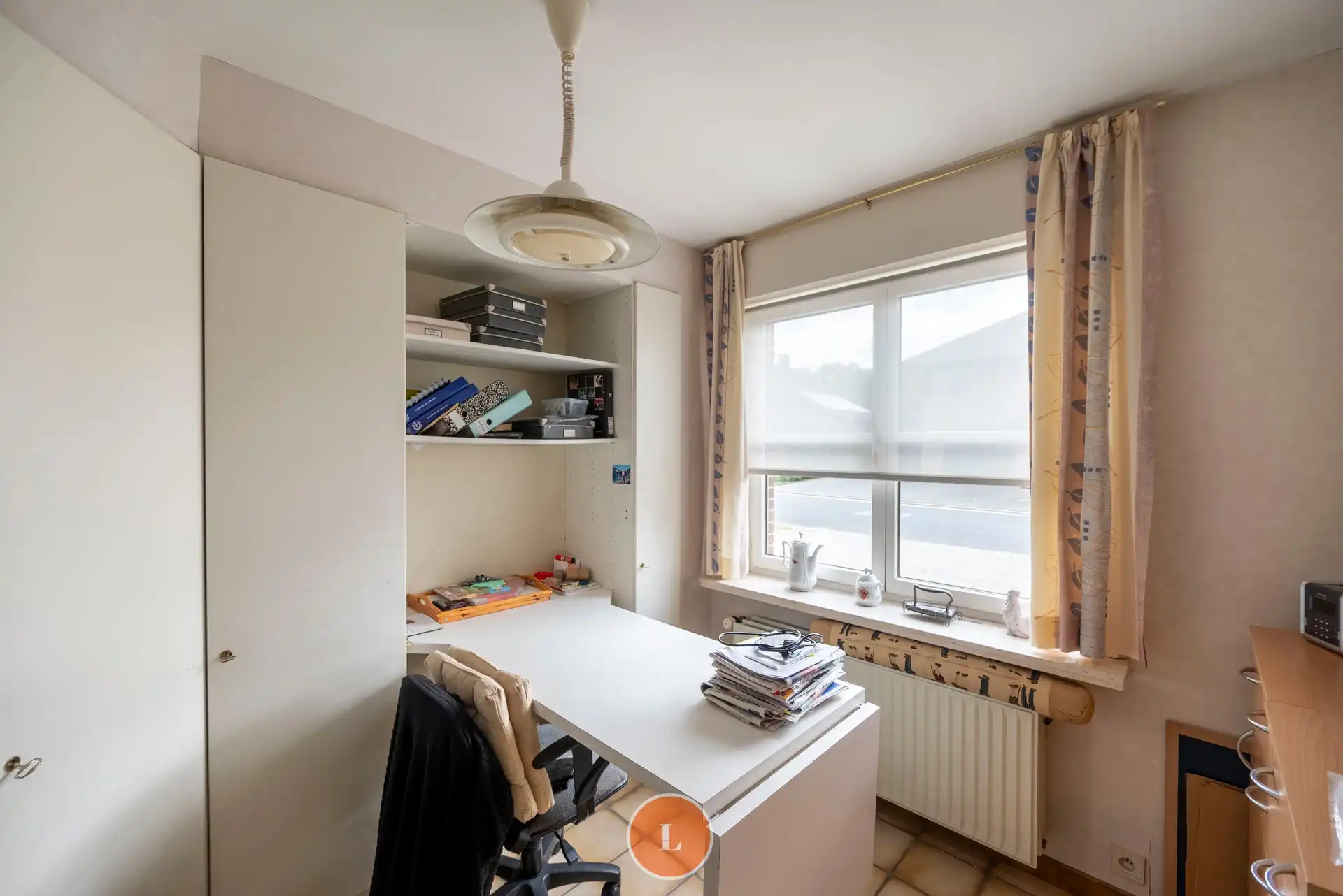 Alleenstaande woning in groene residentiële wijk foto 10