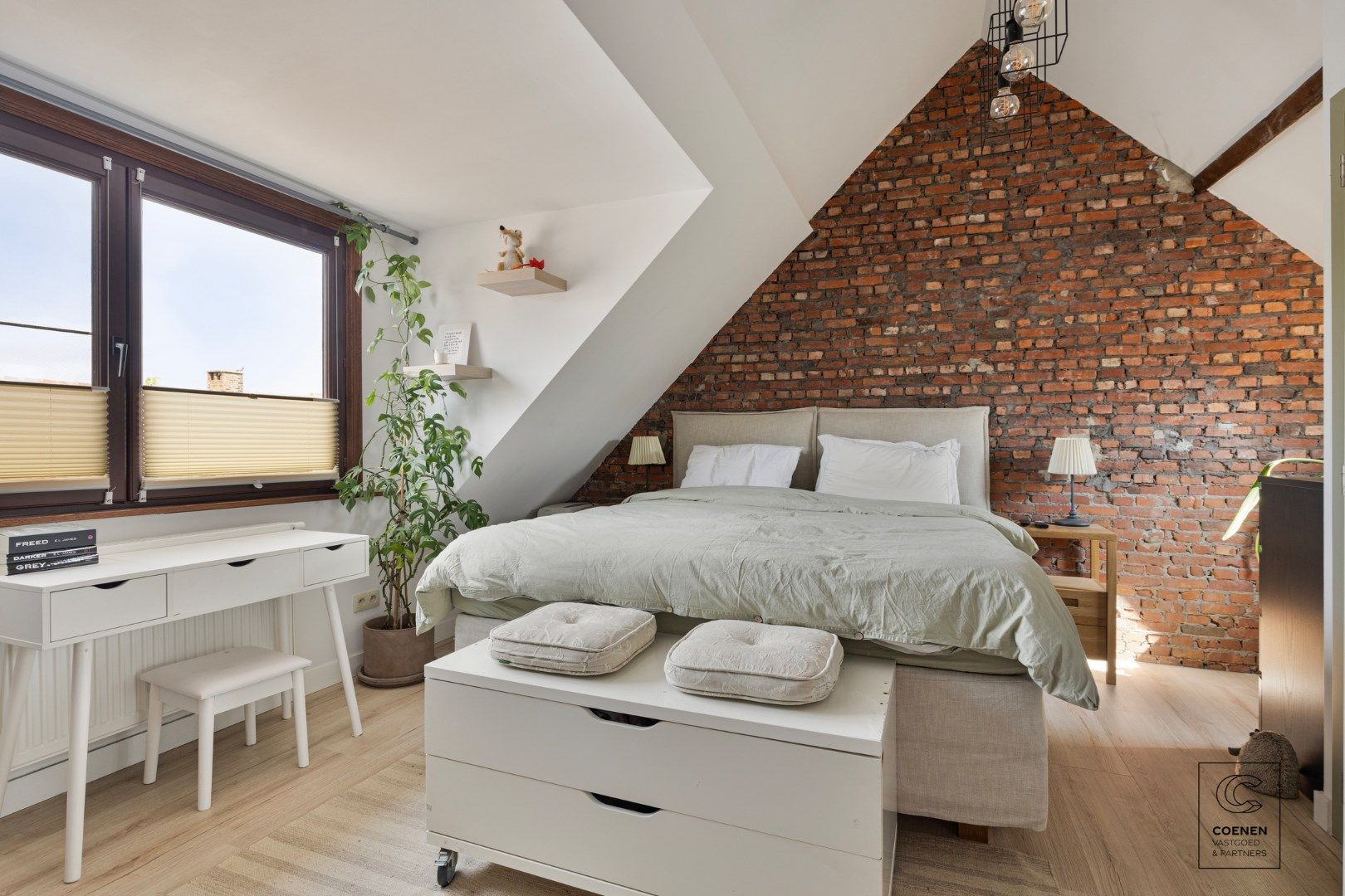 Charmante gezinswoning van 126m² en 3 slaapkamers op TOPlocatie te Luchtbal! foto 13
