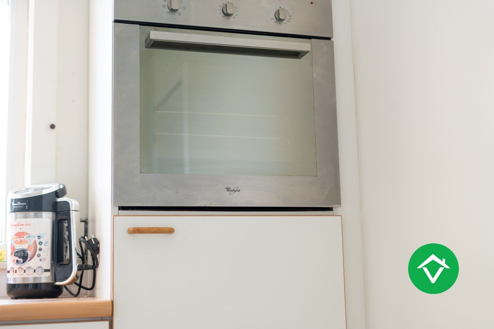 Instapklare woning met 3 slaapkamers en groene tuin te Koekelare foto 14