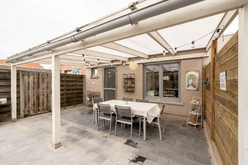 Landelijk wonen met comfort en ruimte – gerenoveerde woning met zuidgerichte tuin en loods van 80 m² foto 18