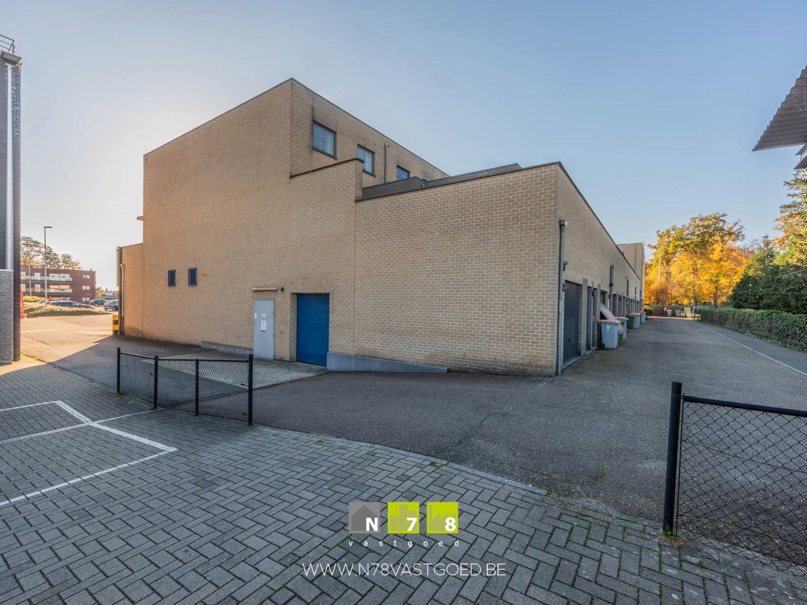 Commerciële ruimte te huur foto 43