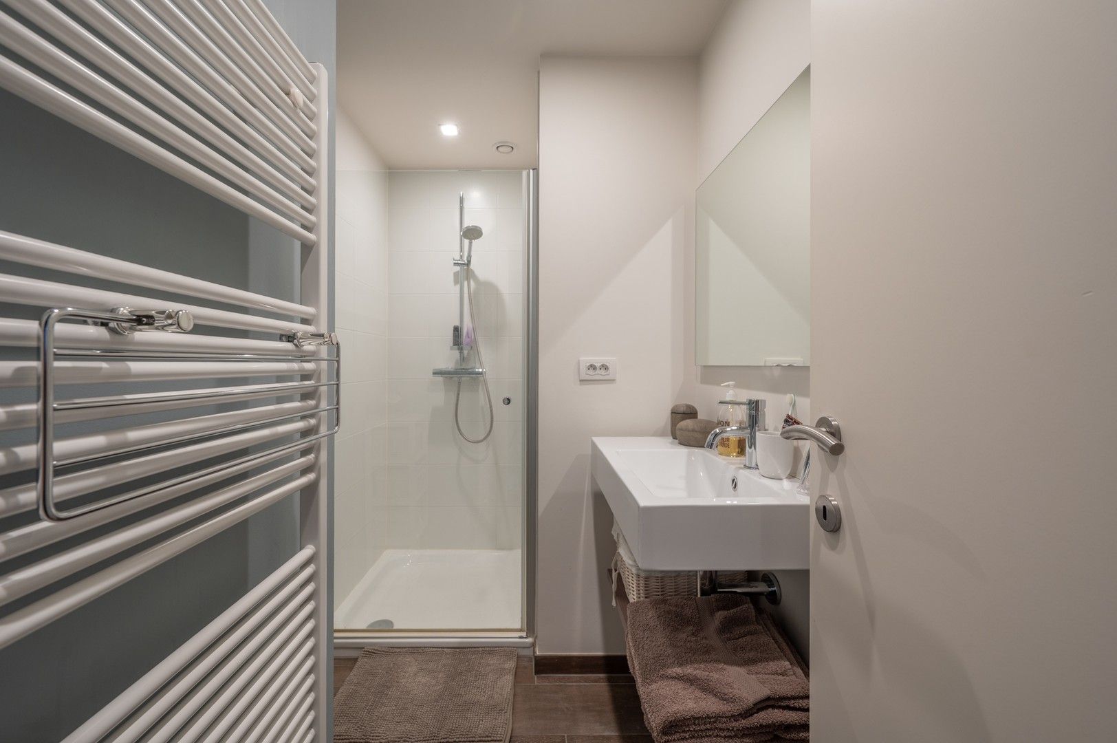 Modern en instapklaar appartement met drie slaapkamers, centraal gelegen in het bruisende centrum van Knokke. foto 20