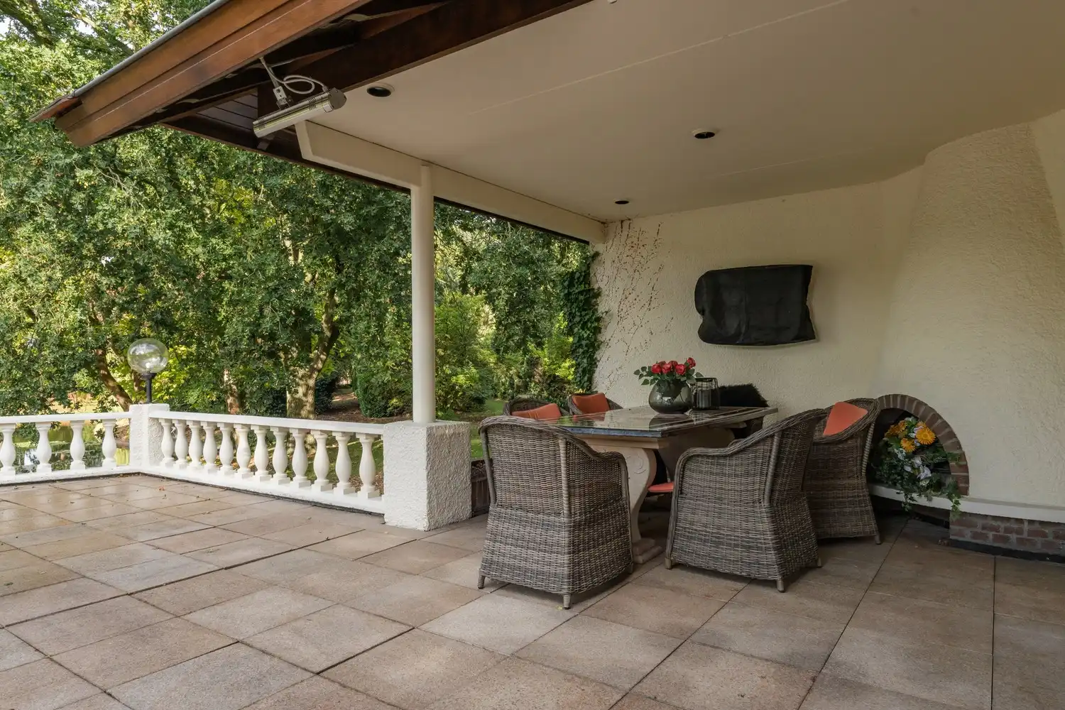 Prachtige villa op een uitzonderlijk domein van 20600m² foto 81