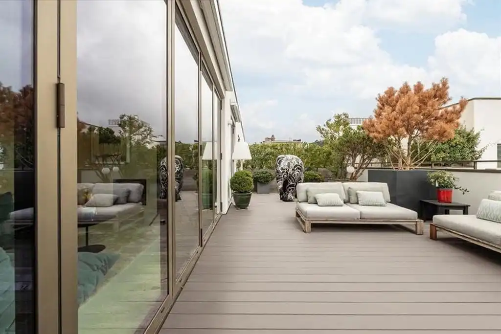 Luxe penthouse in historisch centrum Antwerpen foto 5