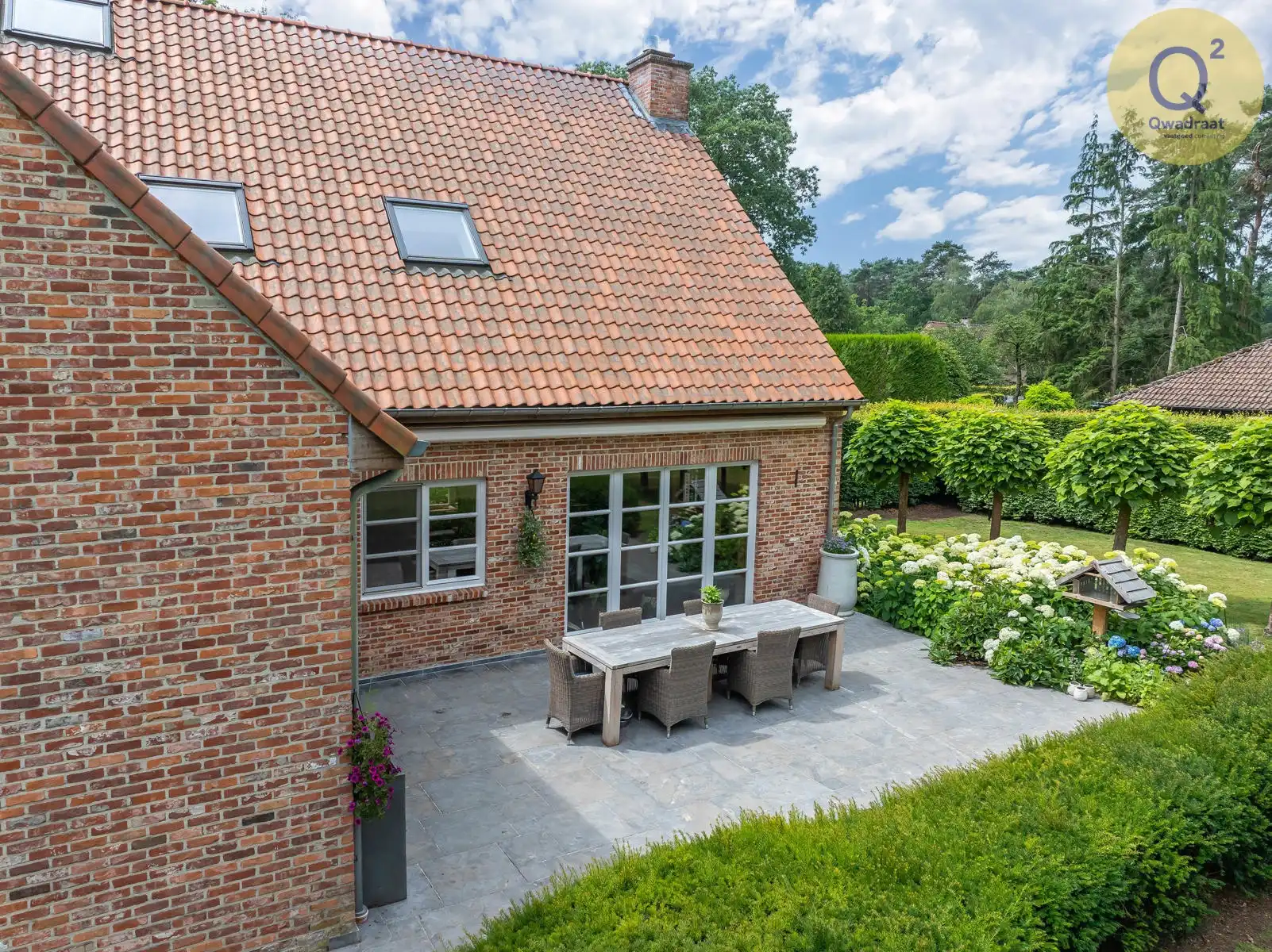 Rustig gelegen villa van met zwembad en poolhouse  foto 87