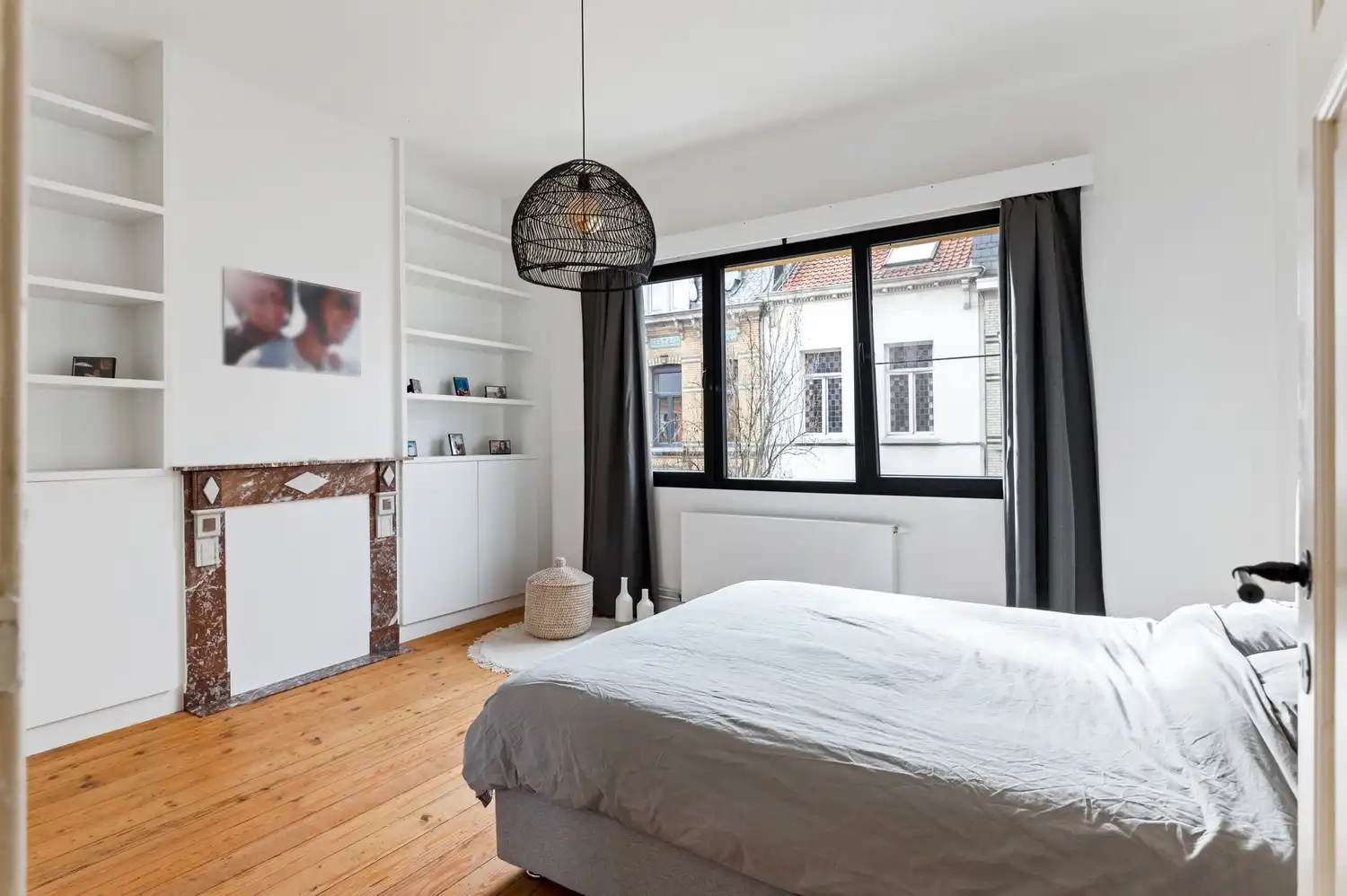 Ruime en instapklare gezinswoning met 4 slaapkamers in Wilrijk foto 9