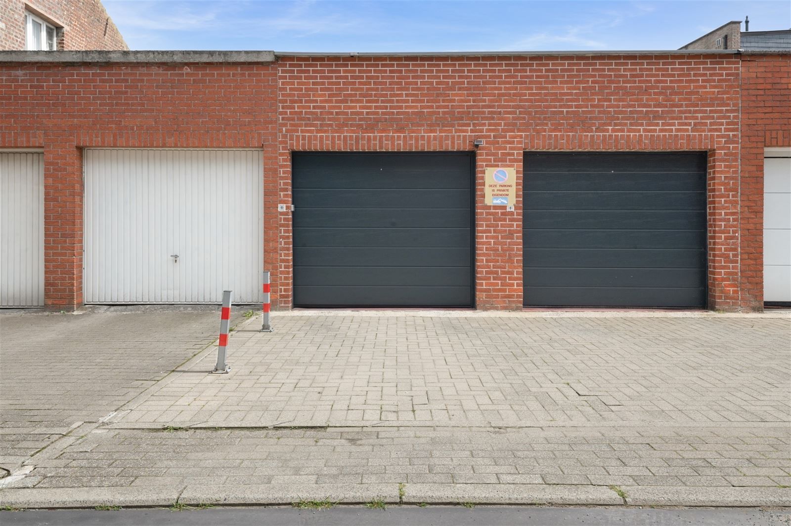 Instapklare stadswoning mét garage foto 10