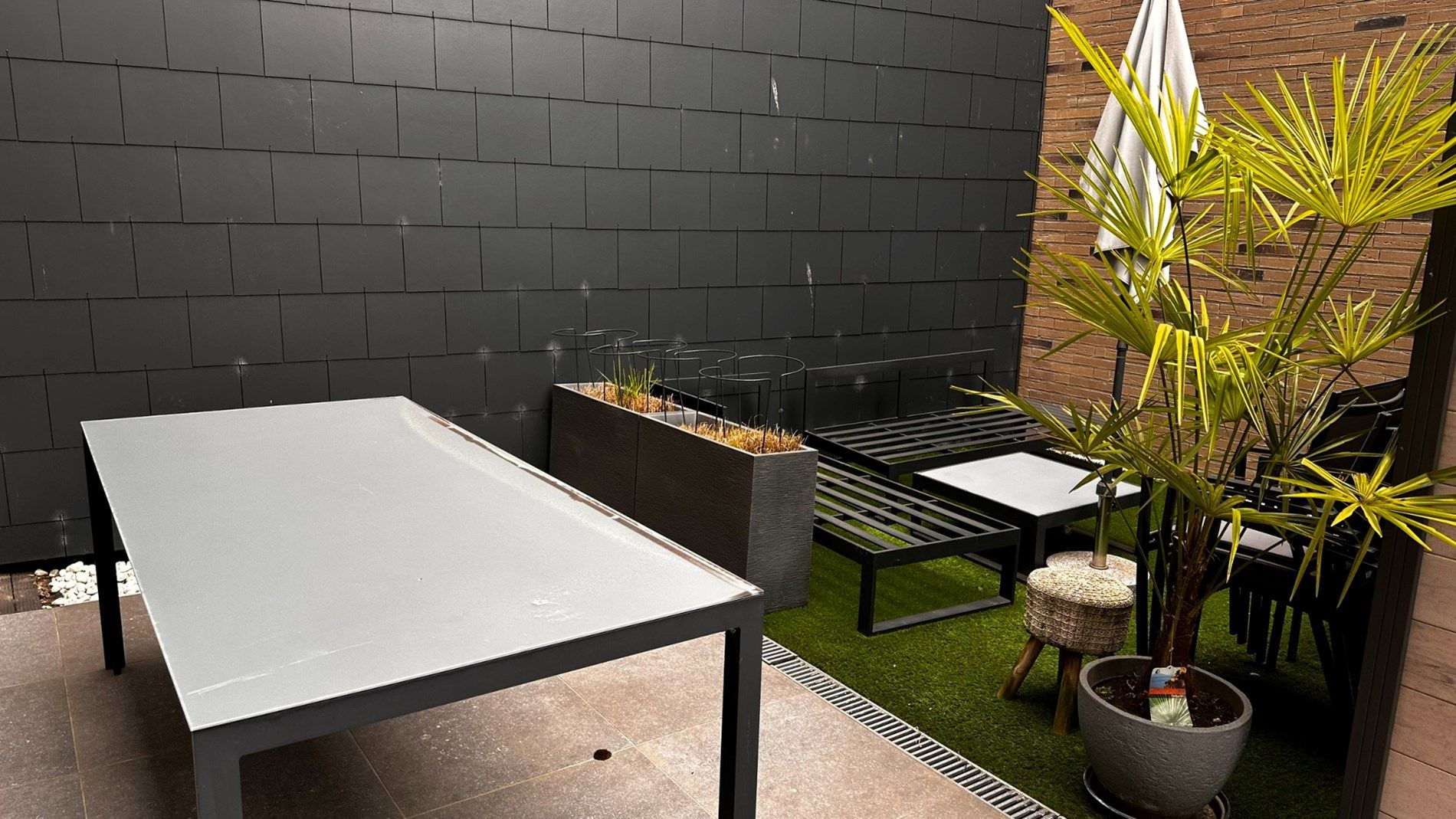 Modern gelijkvloers appartement met terras in Lokeren foto 8
