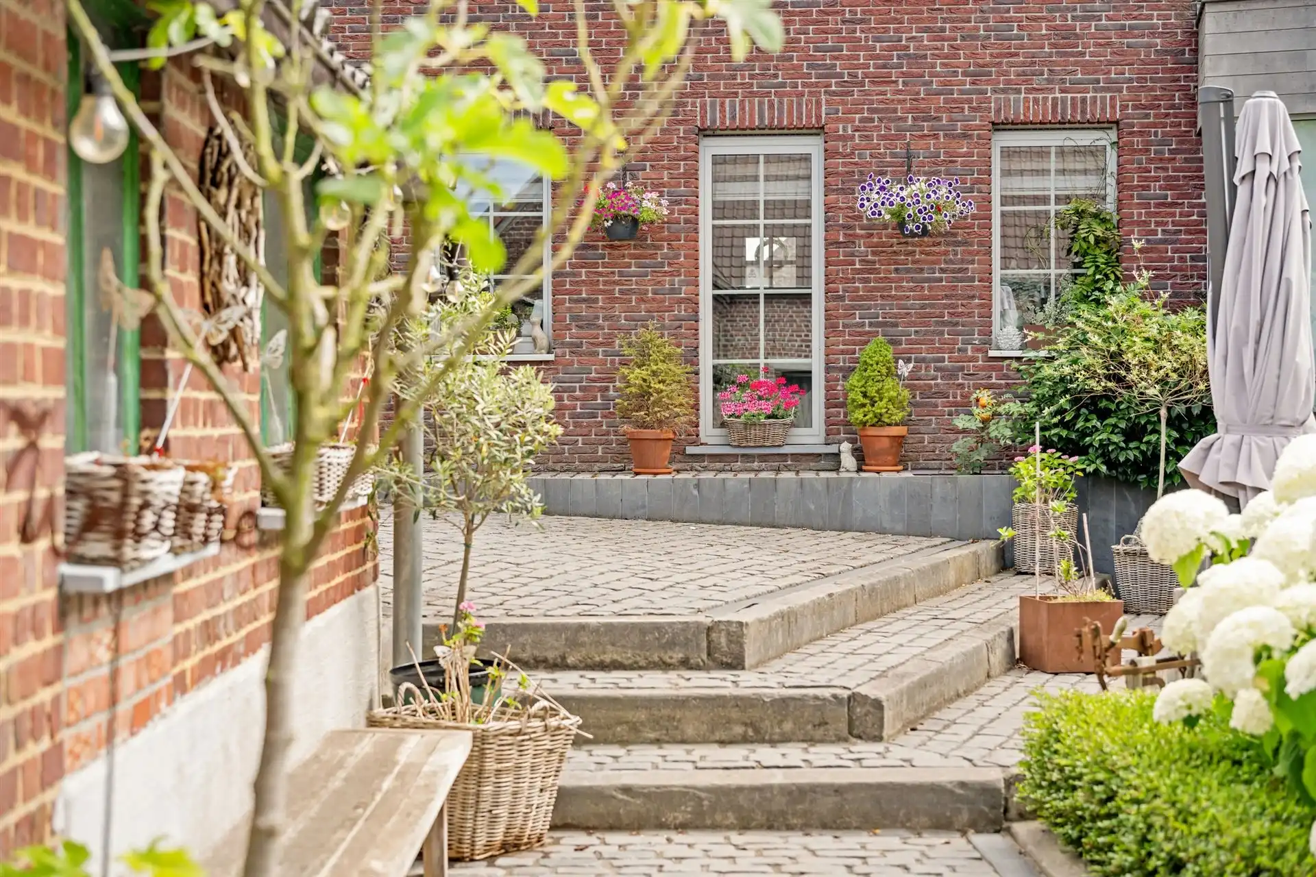 Charmante B&B met woonst, genietend van een prachtig zicht! foto 2