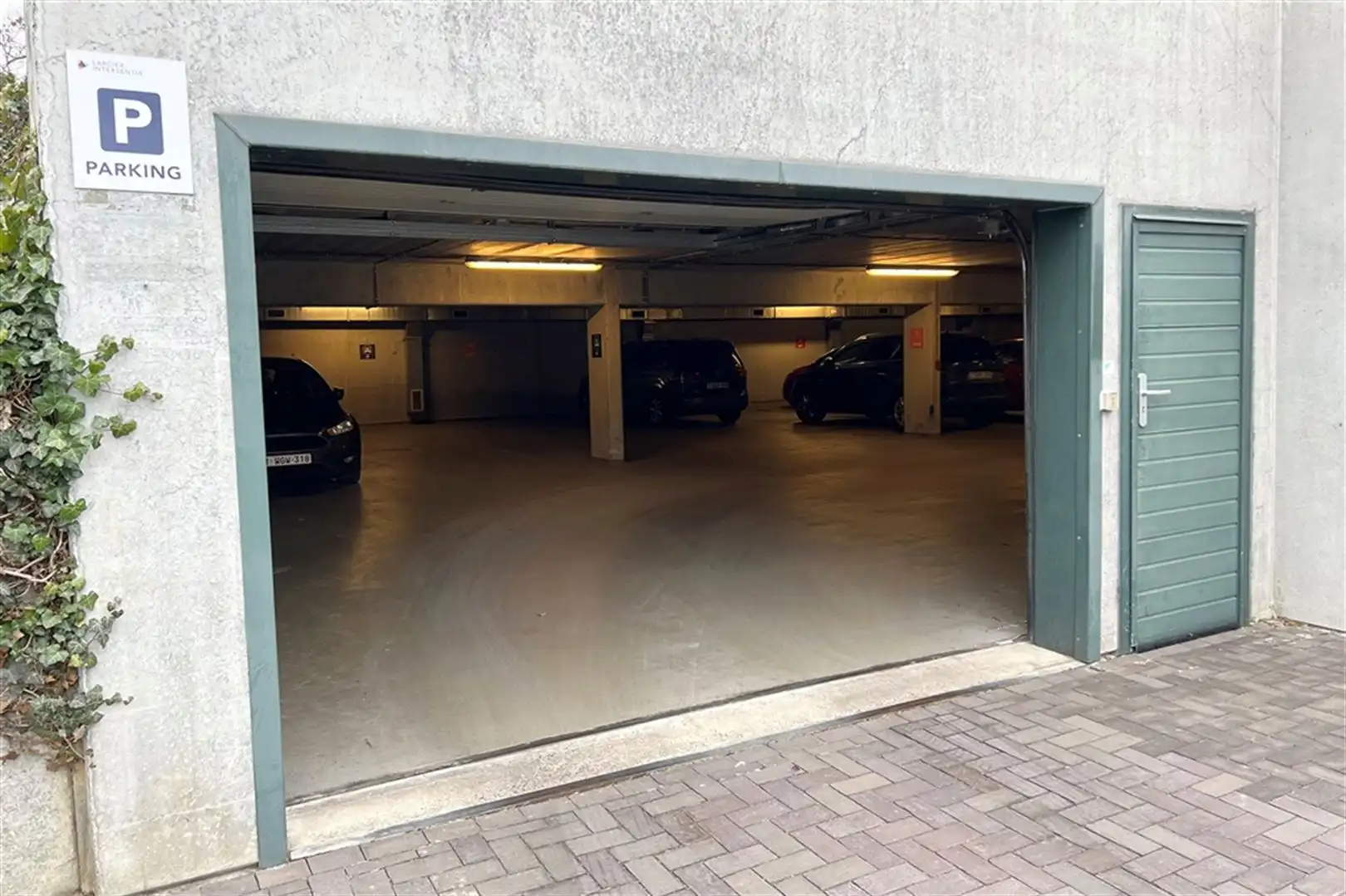 Kantoorgebouw foto 15