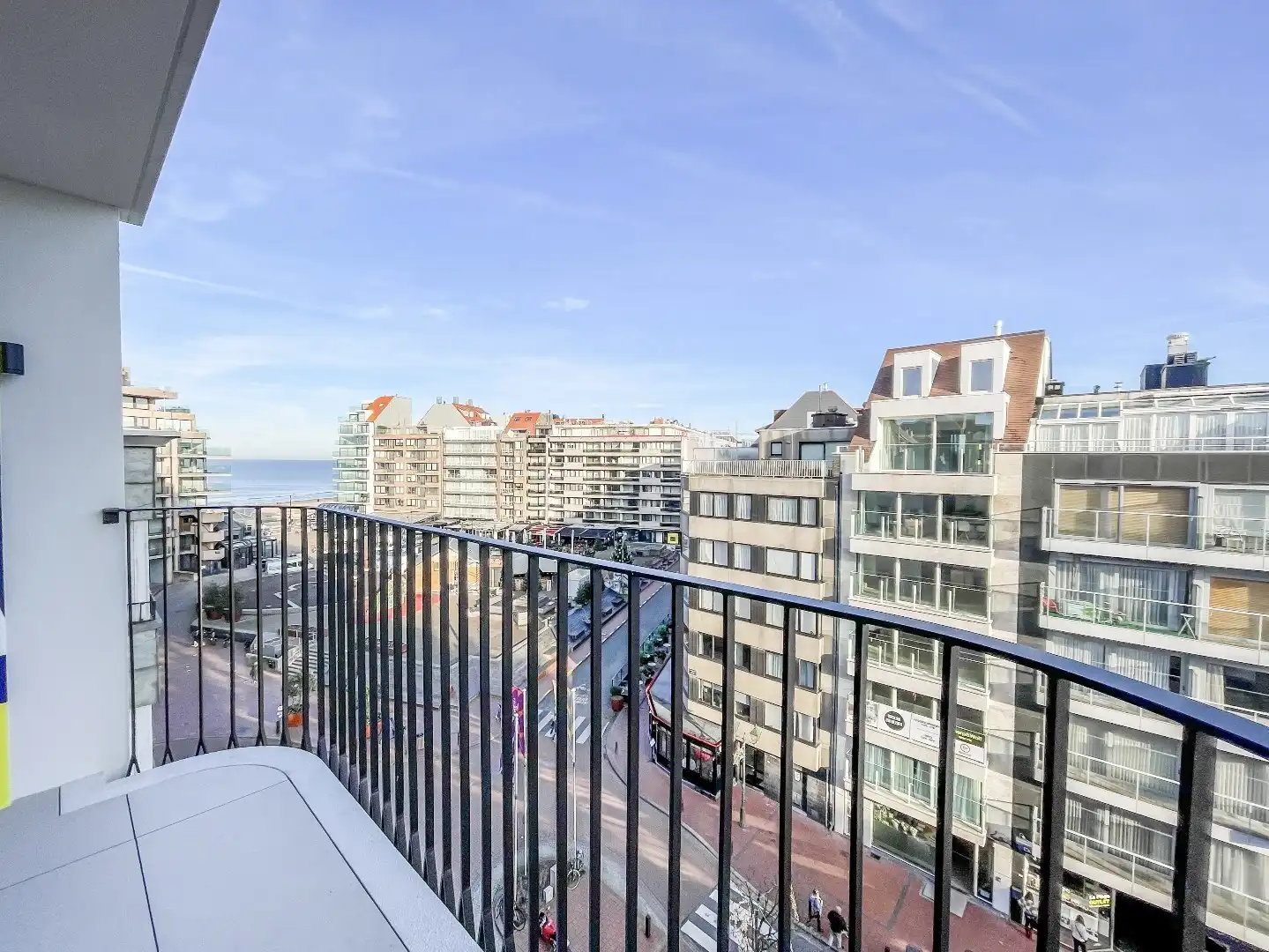 Volledig afgewerkt nieuwbouw app. met open zicht, centraal gelegen te Knokke foto 6