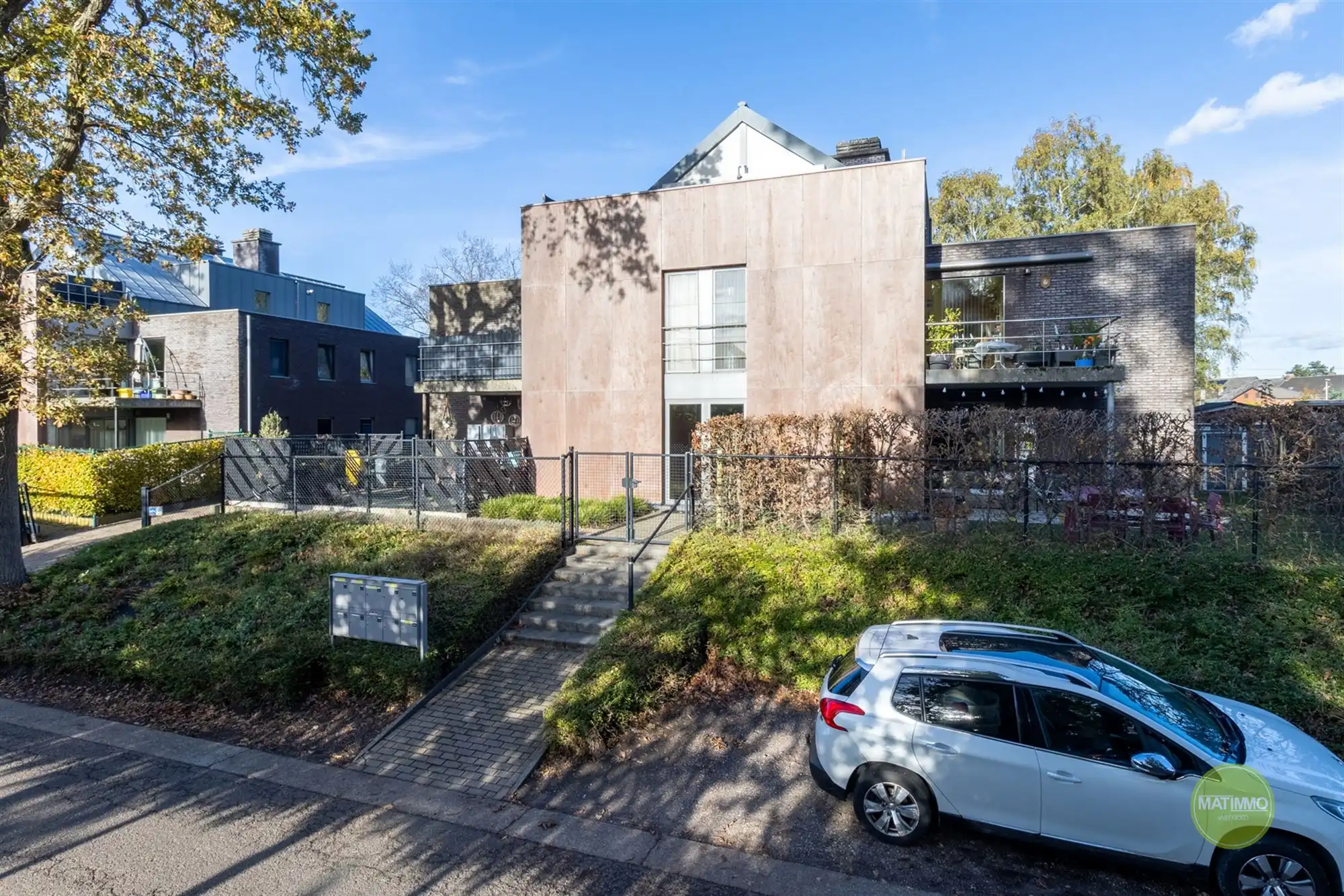 Instapklaar appartement met dakterras in Balen-Centrum foto 2