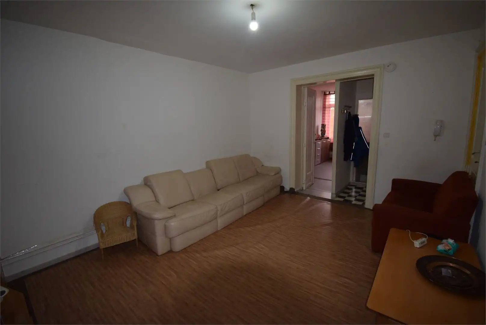 Opbrengstwoning met een commercieel gelijkvloers foto 10