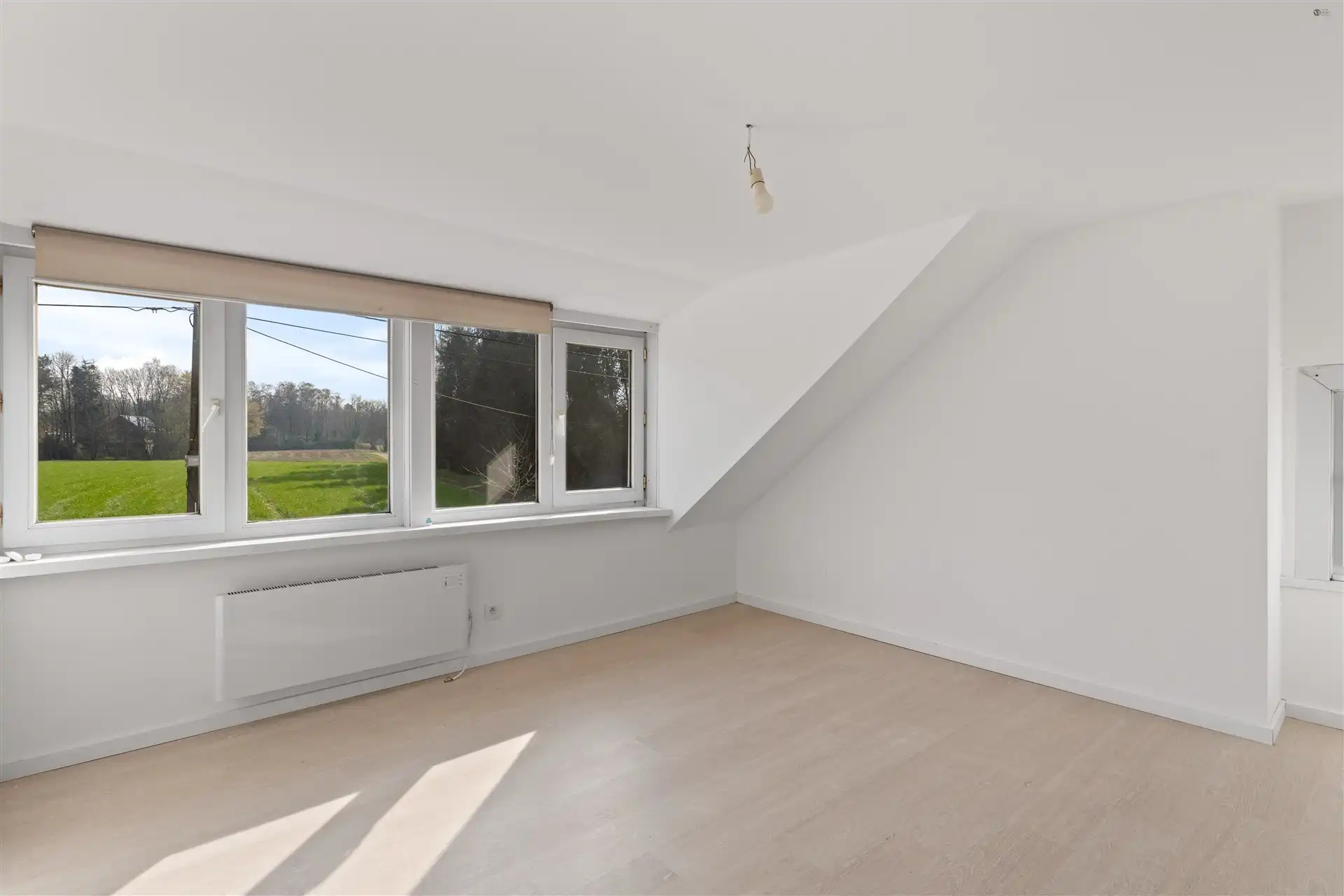 Half open bebouwing met weids uitzicht  foto 11