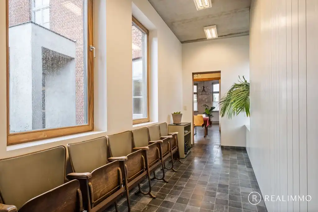 Prachtig herenhuis in Heestert met talrijke mogelijkheden foto 10
