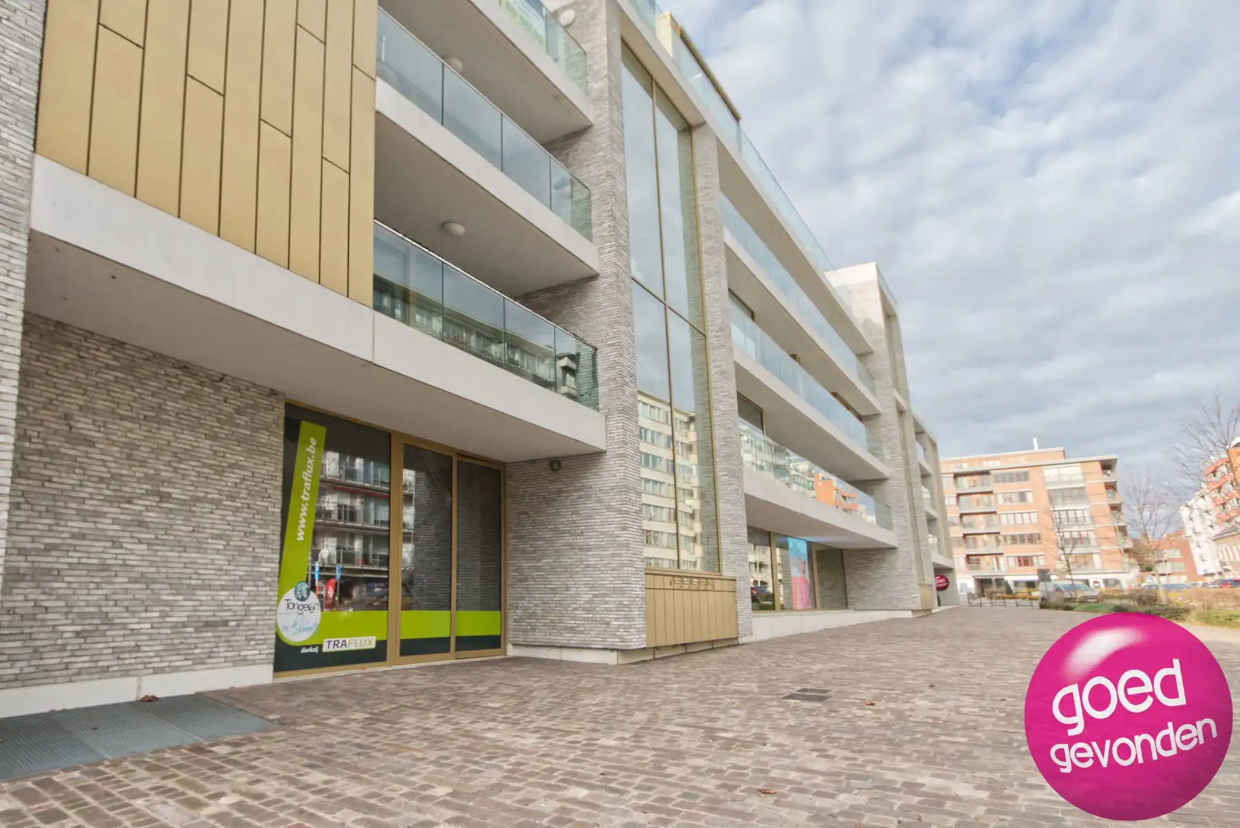 HANDEL-KANTOOR - 82 m² - MOOI RENDEMENT - TOPLIGGING foto 2