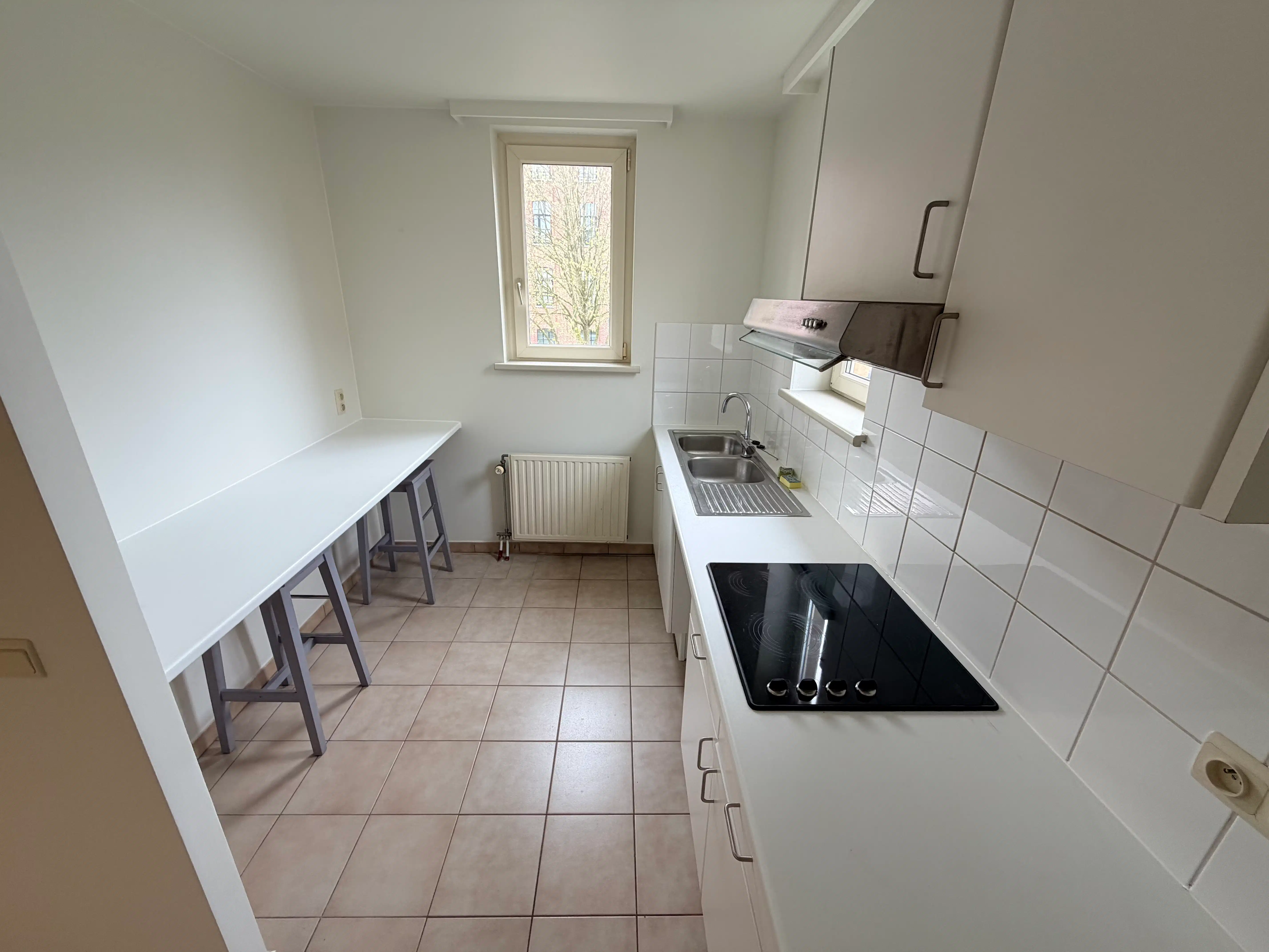 --- NIEUW ---&nbsp;Instapklaar appartement met garagebox en terras nabij het Rabot / Prinsenhof . foto 12