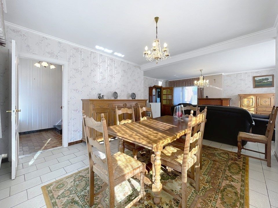 Karaktervolle alleenstaande woning met garage én tuin  foto 3