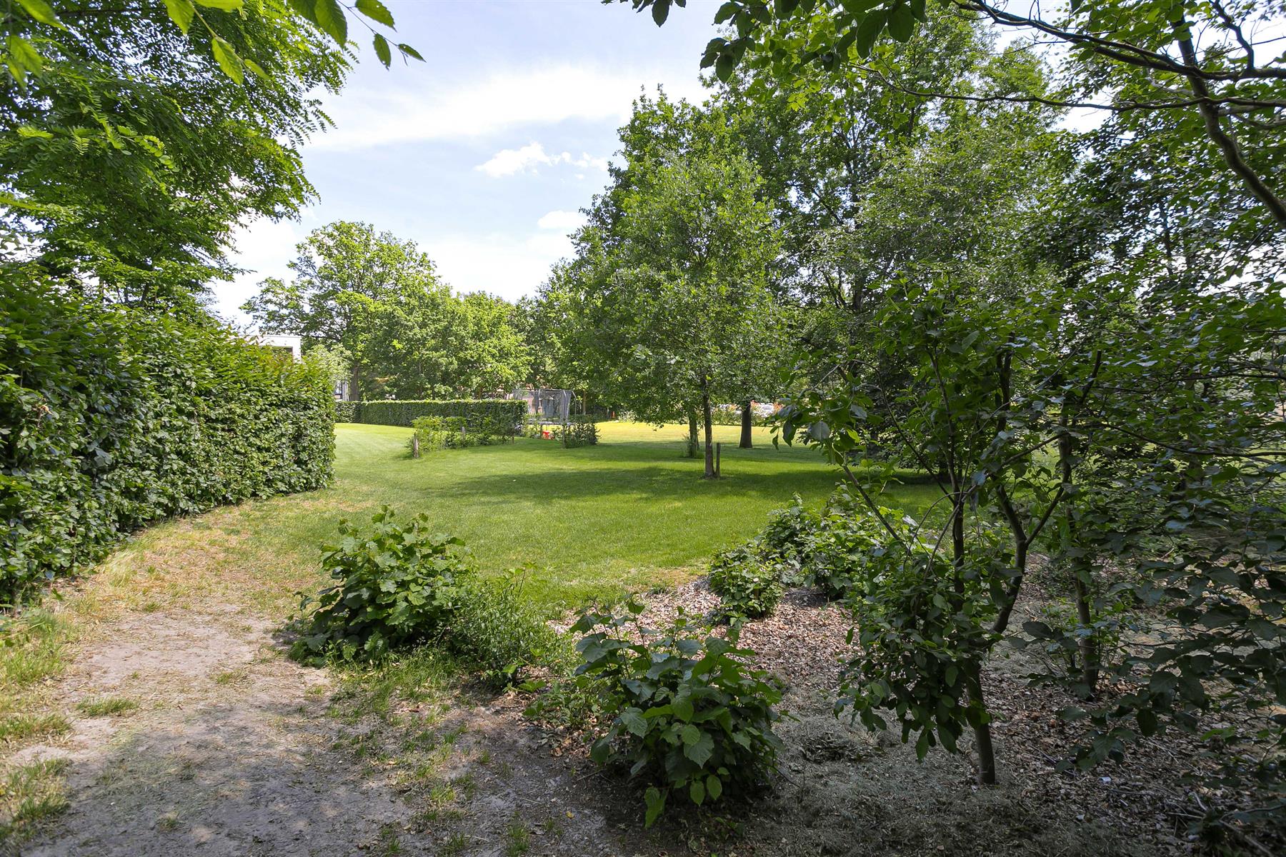 Exclusieve bouwgrond 1.505 m² te KEERBERGEN foto {{pictureIndex}}