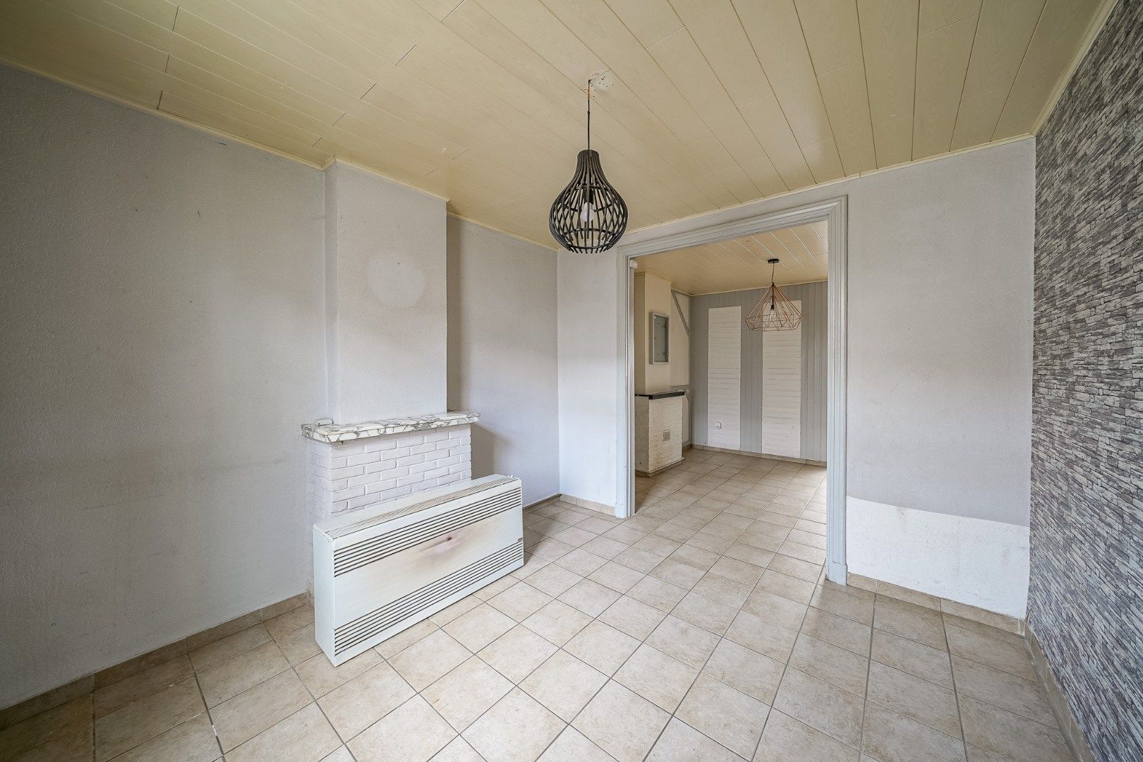 Te renoveren gezinswoning met potentieel! foto 6