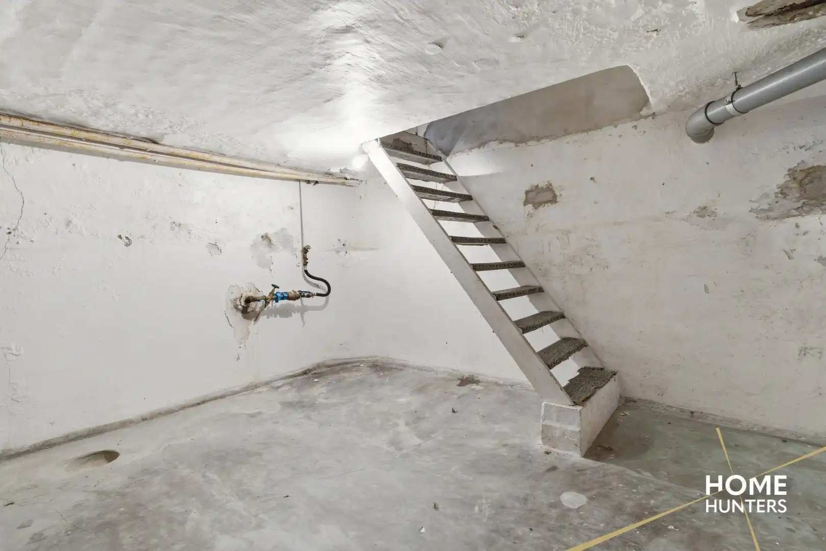 Ruime halfopen bebouwing met 4 slaapkamers in het hart van Diksmuide! foto 17