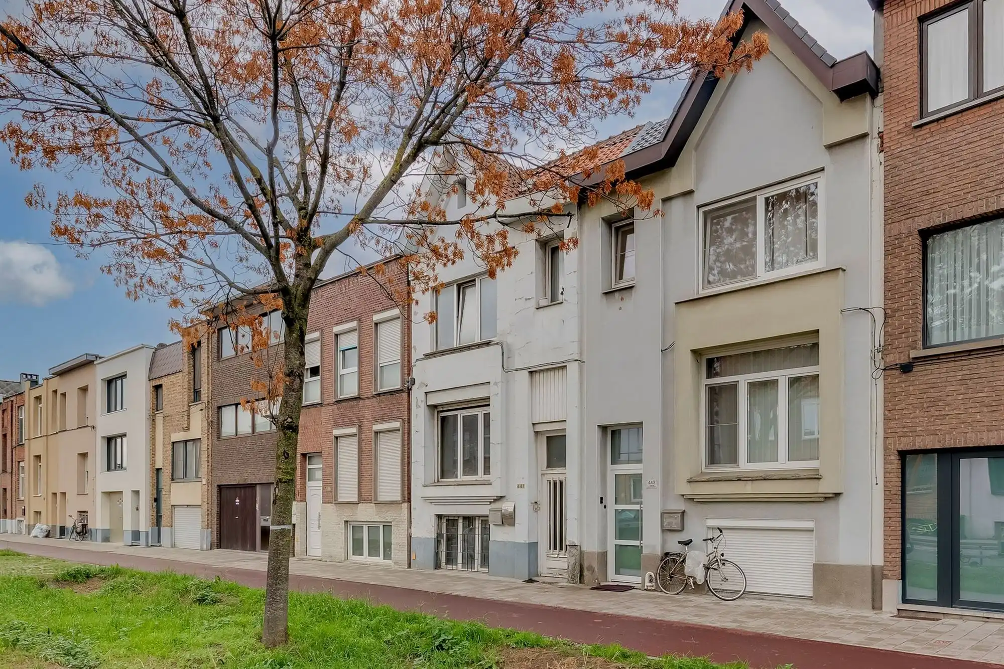 Volledig te renoveren huis met ruime tuin en tal van mogelijkheden! foto 3