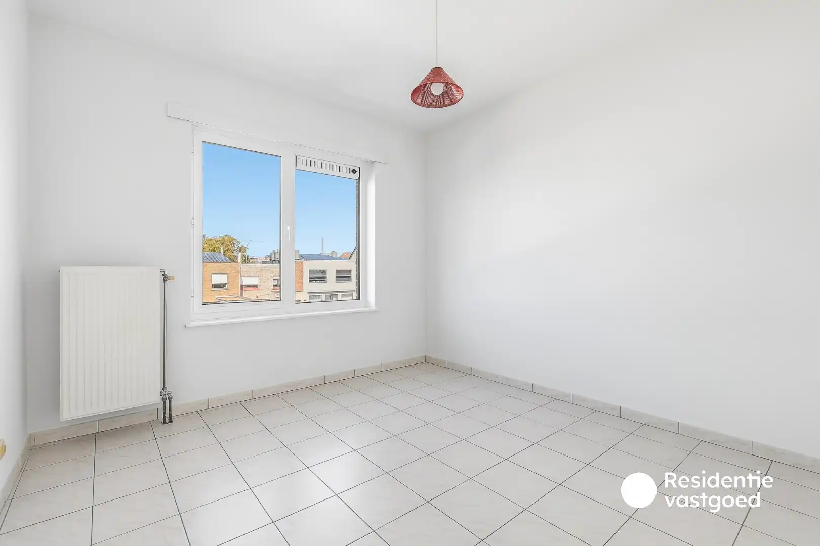 Instapklaar 2-slaapkamerappartement met garage in Blankenberge foto 13