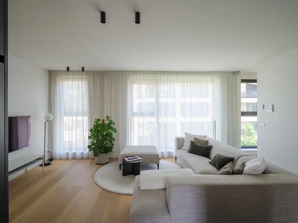Ruim nieuwbouwappartement met drie slaapkamers en zonneterras. foto 9