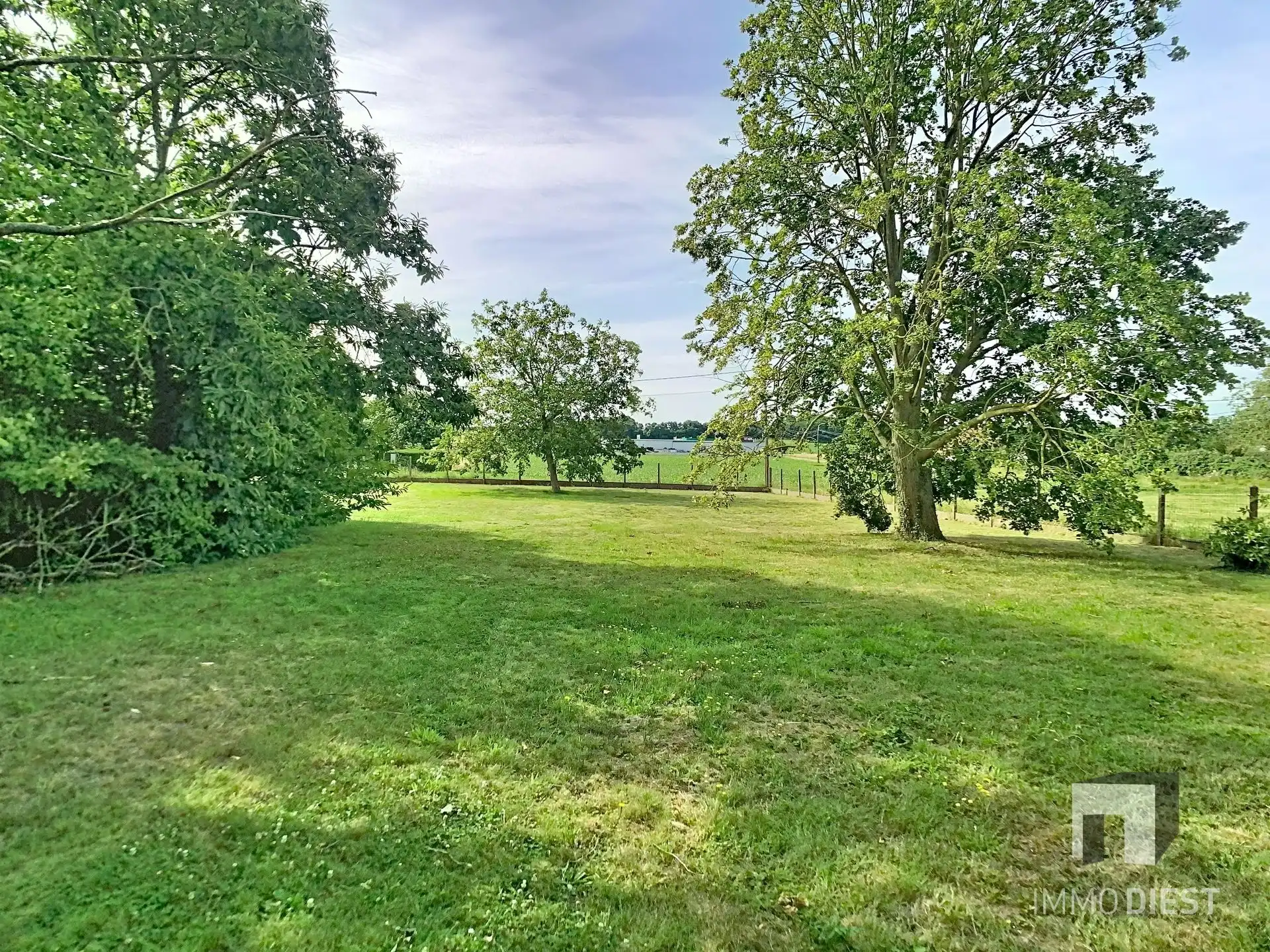 Landelijke gezinswoning met stal en mooie mogelijkheden op rustige locatie foto 31