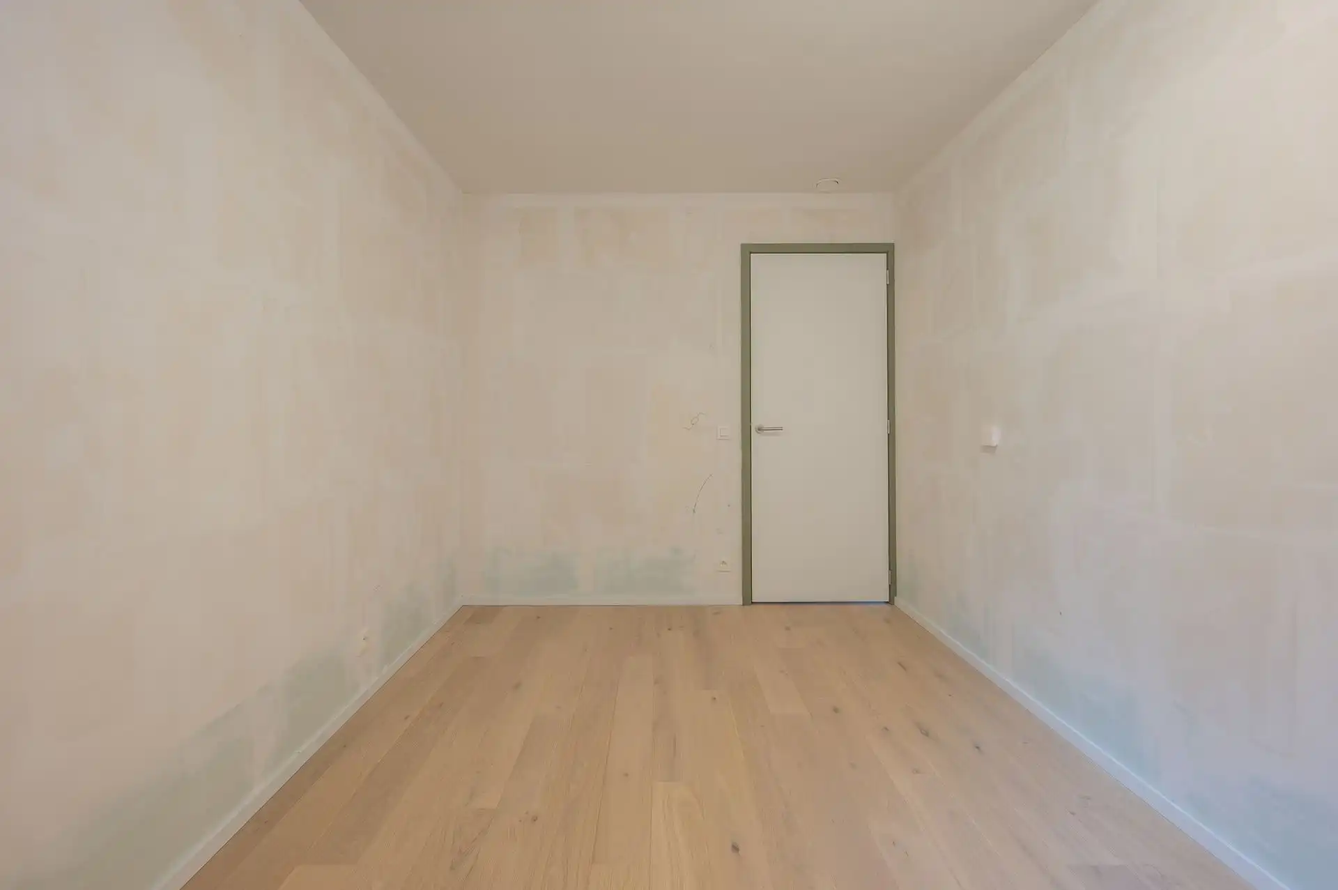 Appartement te koop op topligging aan de Zeedijk met prachtig zicht op de Pier van Blankenberge foto 10