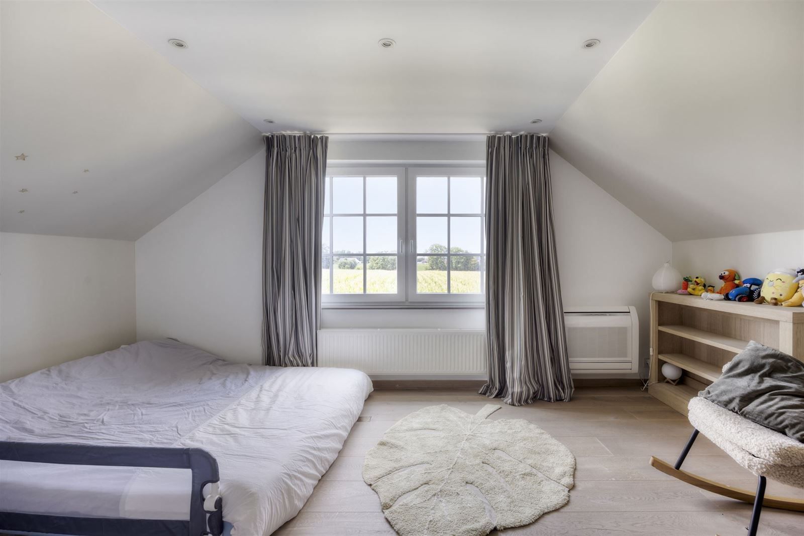 Rustig gelegen vierkantshoeve + weide (38a81ca) met 3 slaapkamers te Pajottegem foto 17