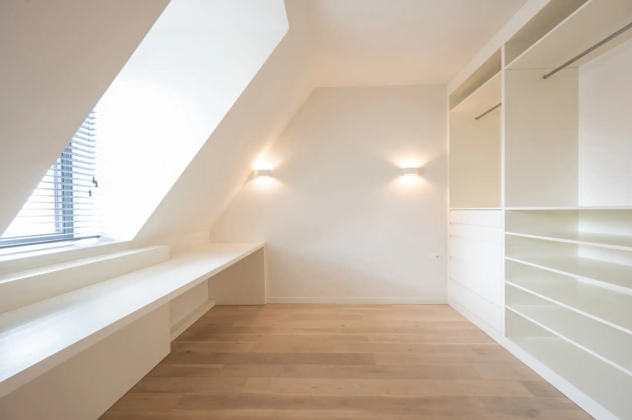 Stijlvol penthouse met 2 slaapkamers en terras – Duinenwater foto 11