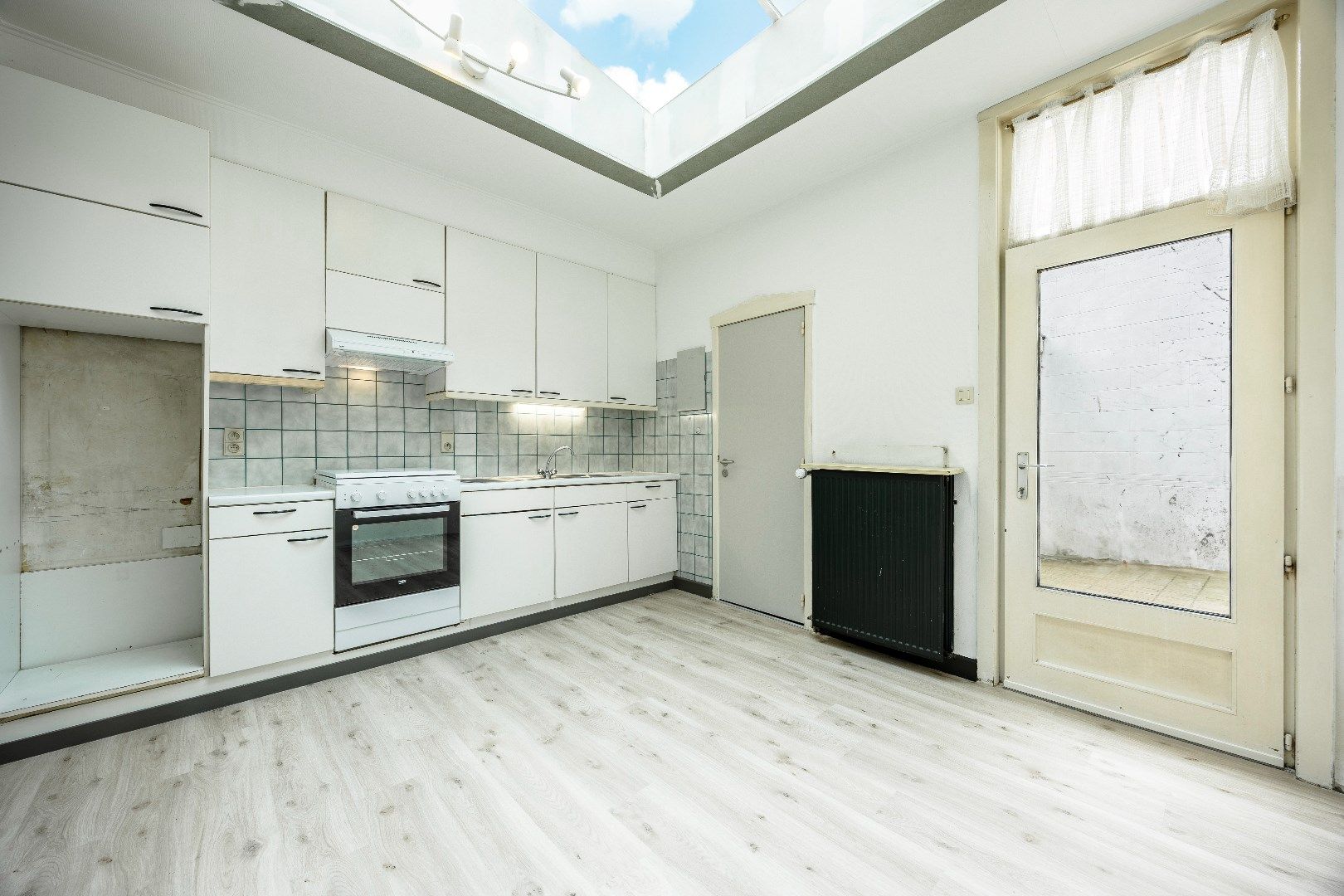 WONING MET 3 SLAAPKAMERS EN TUIN foto 8
