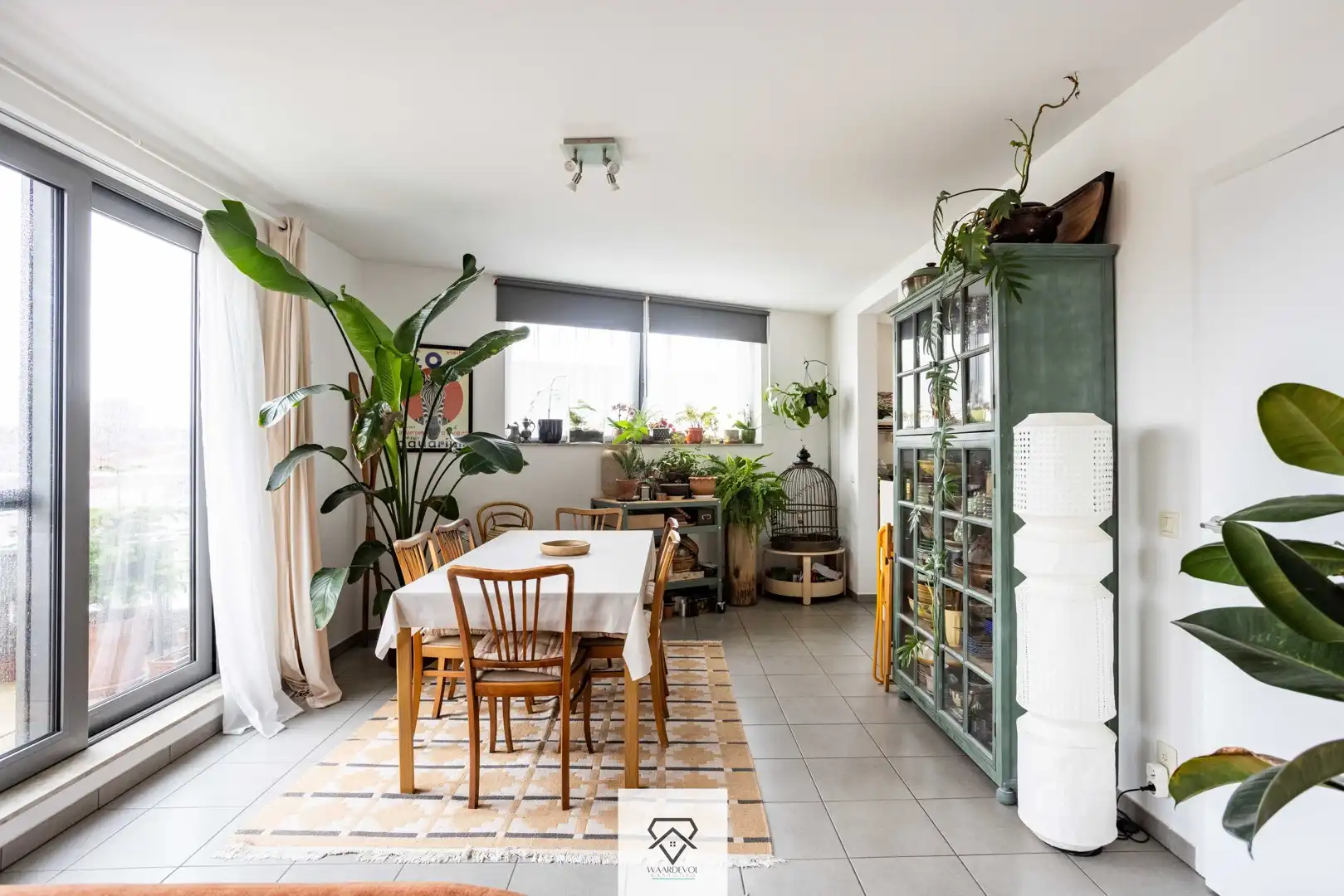 Lichtrijk en rustig appartement te koop foto 9