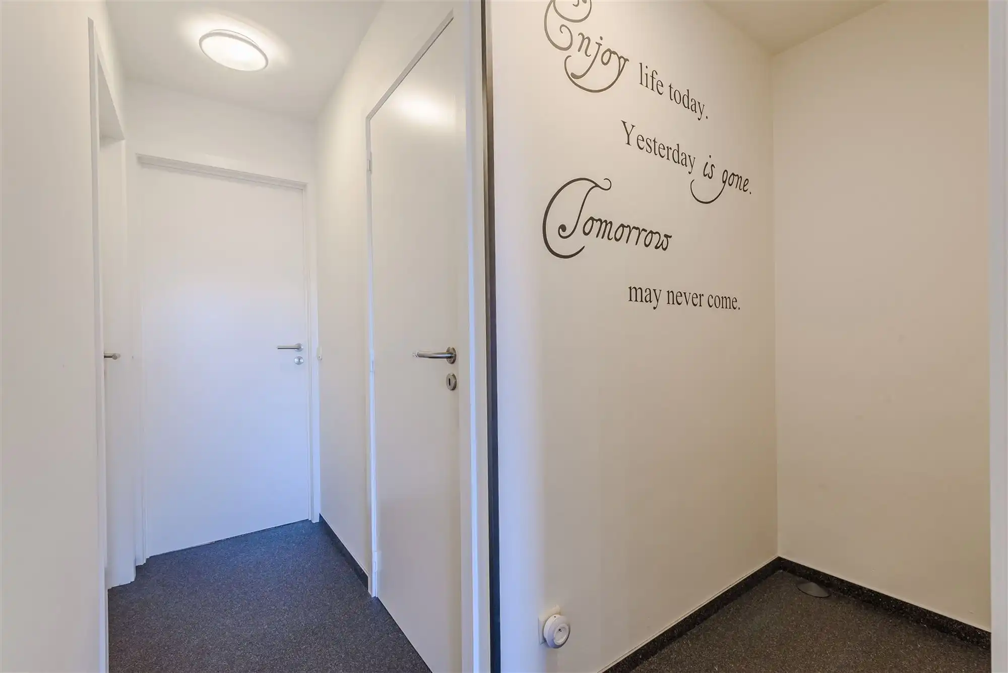 Fris triplex appartement met groot dakterras en garage foto 23