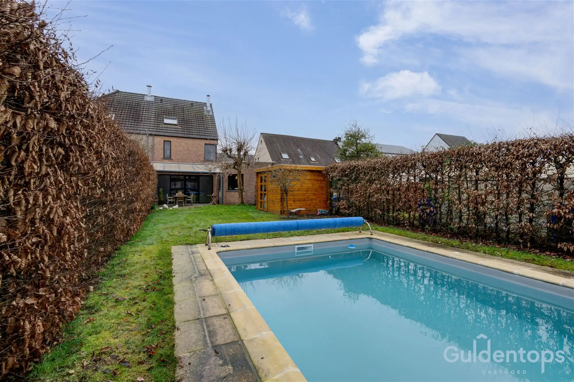 Zeer ruime instapklare half open woning foto 22