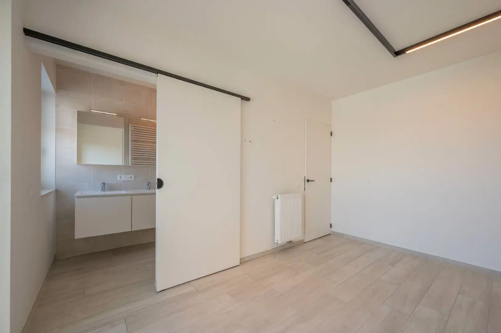 TOP appartement op de Tijdokstraat met zonnige terrassen foto 9