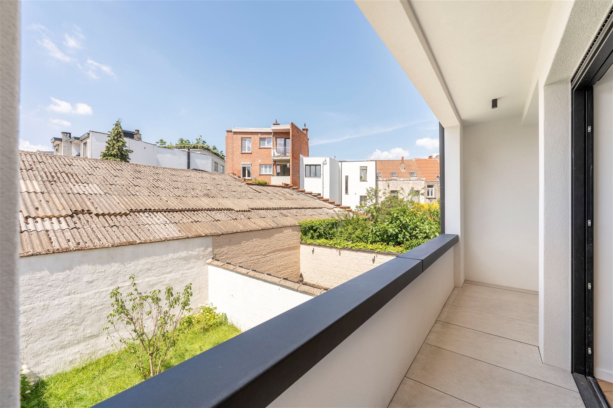Gerenoveerd 2 slk appartement + gterras foto 7