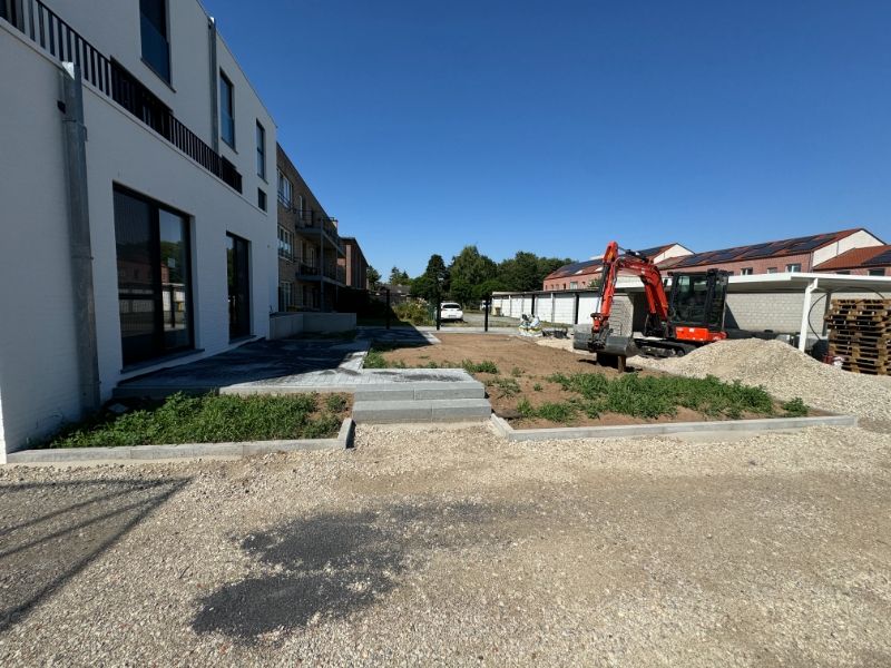 GLOEDNIEUW glvl app met 3 slaapkamers en tuin! foto 8