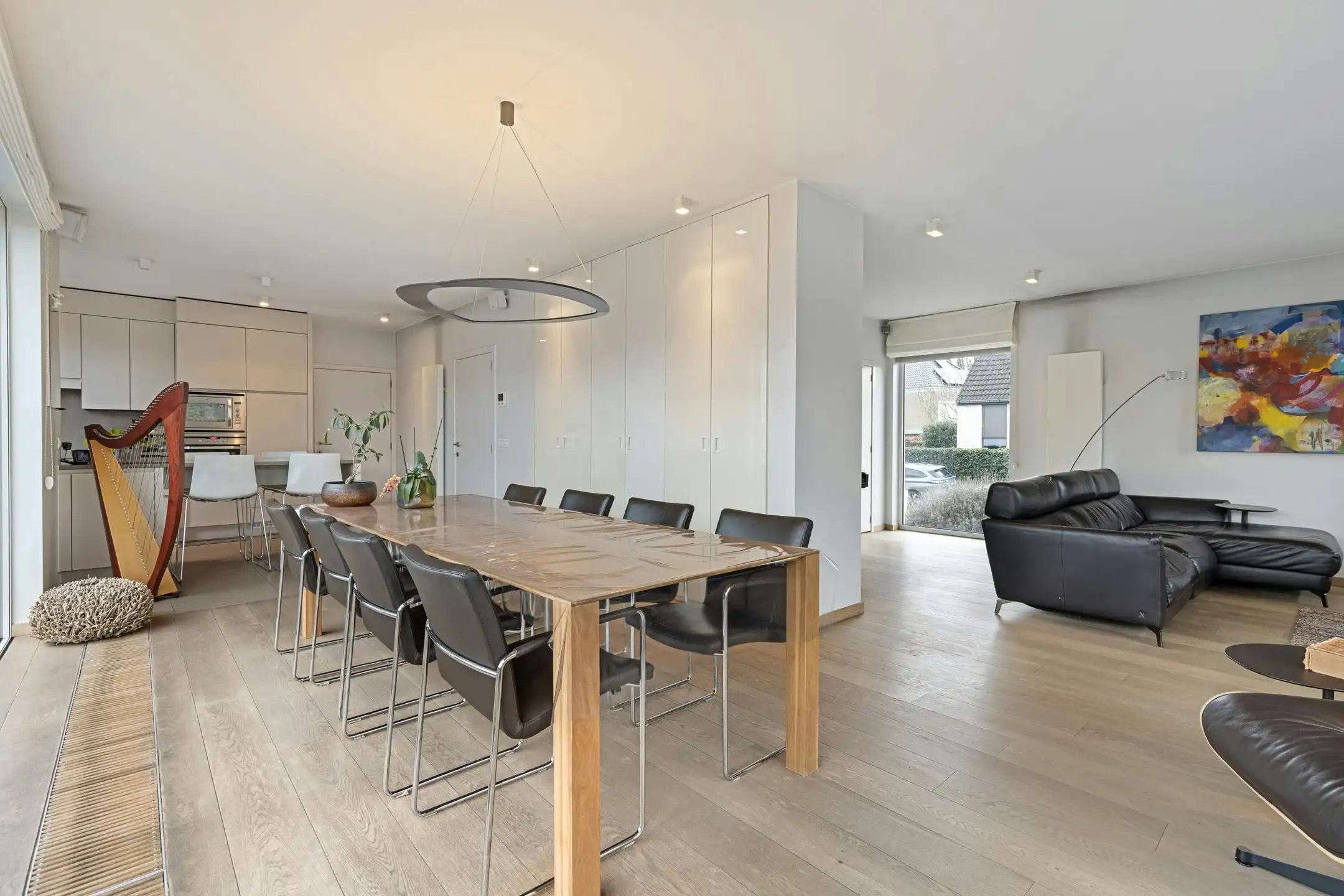 Exclusieve woonst te koop op rustige ligging in Sint-Michiels foto {{pictureIndex}}